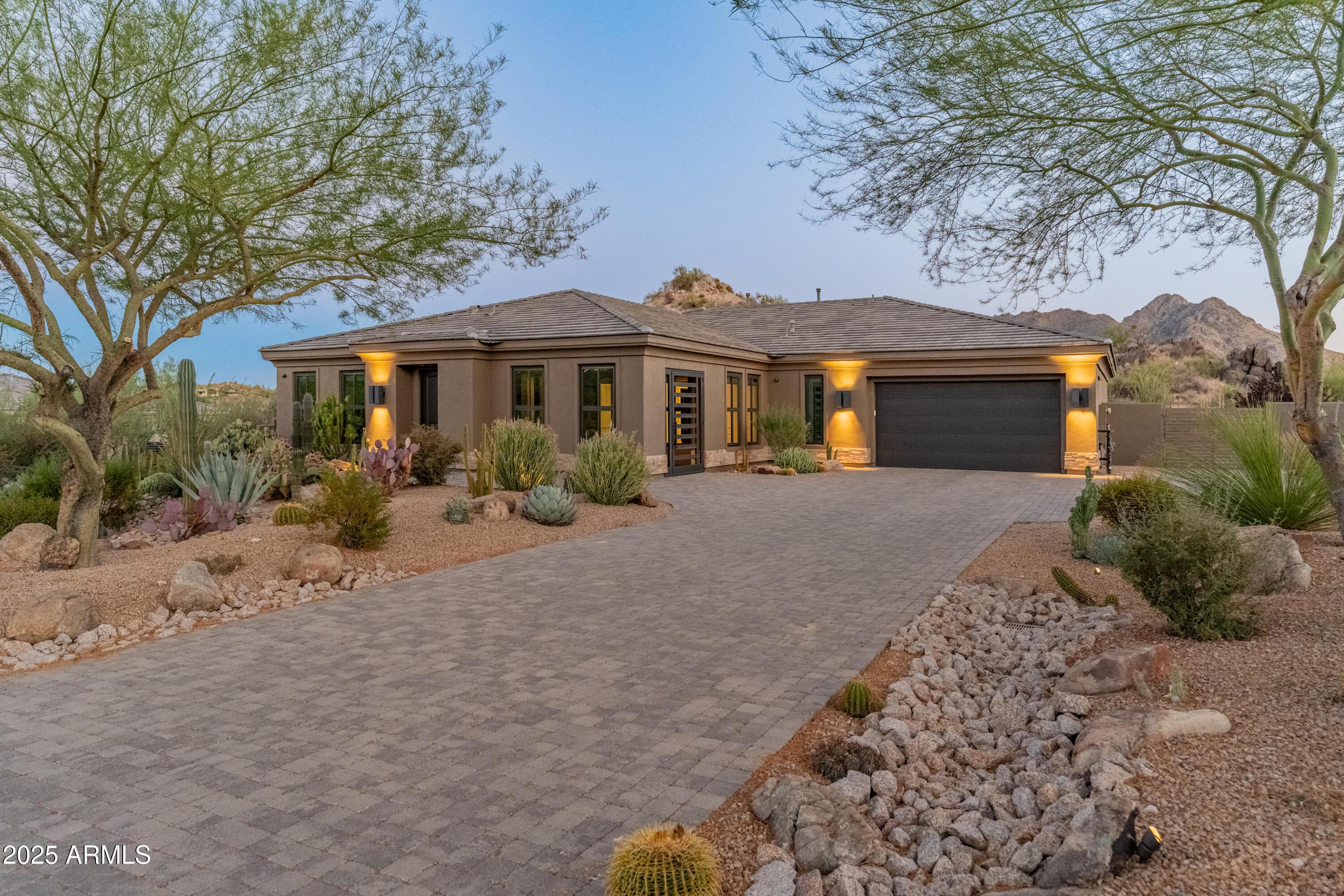 11703 E Buckskin Trail