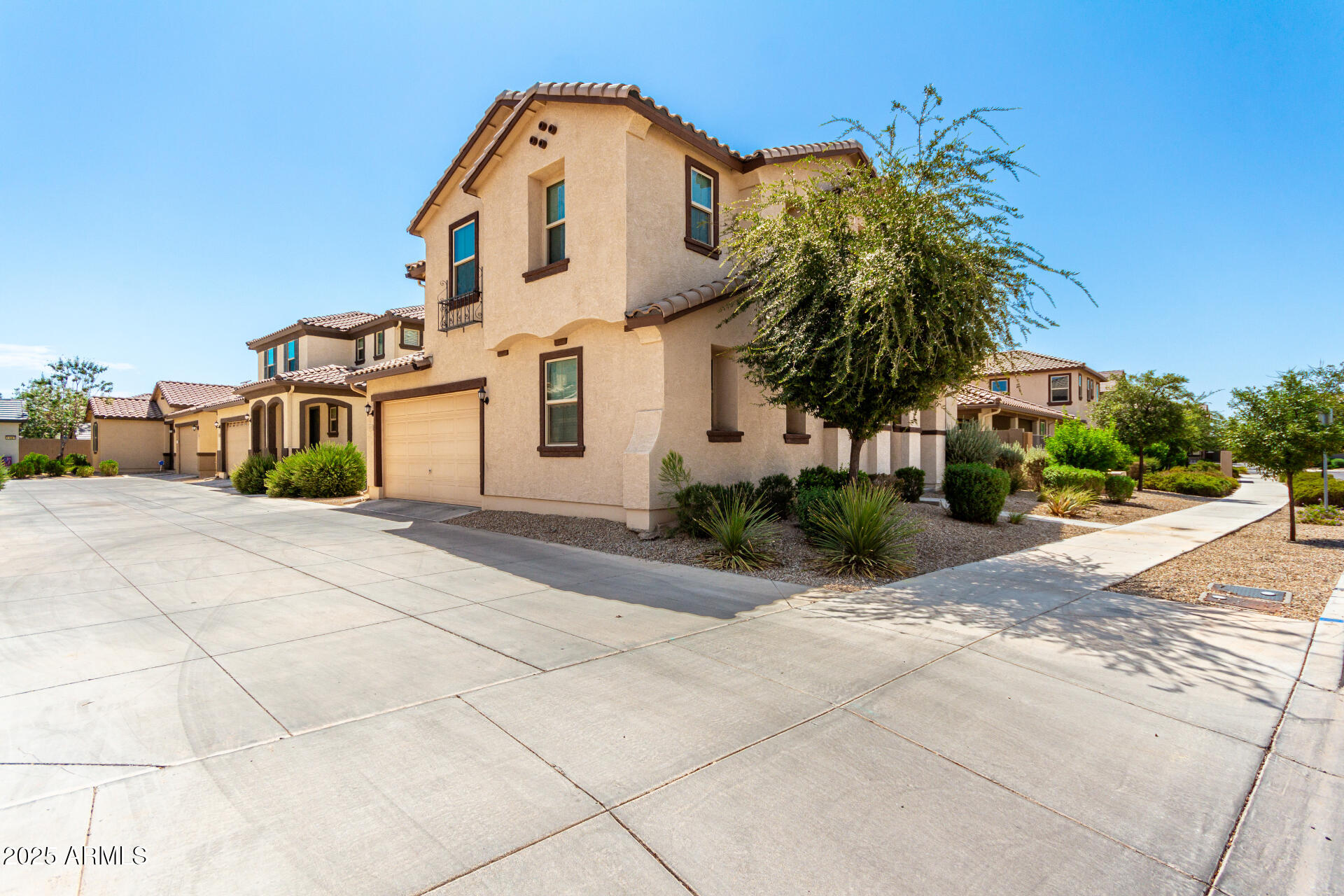 11675 N 166TH Lane