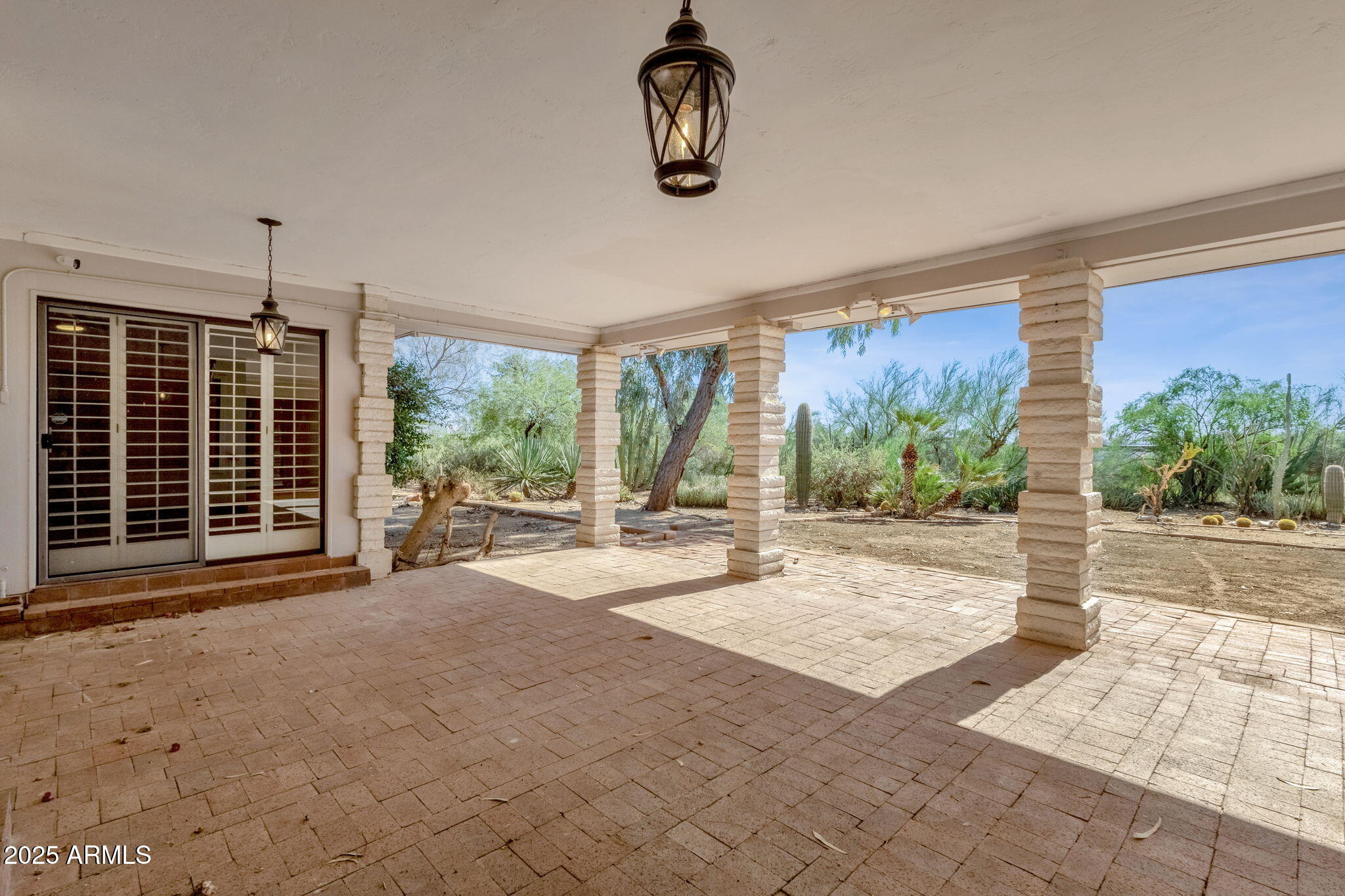 12323 E Appaloosa Place