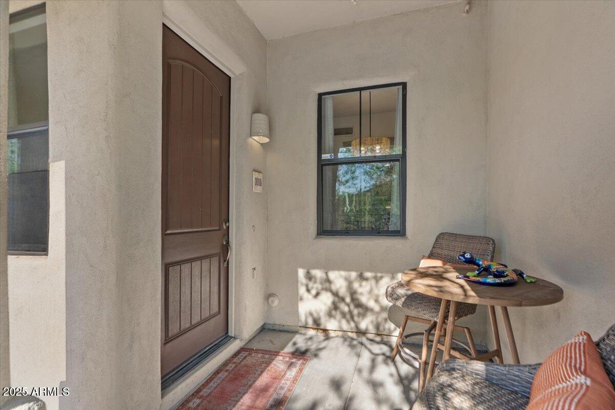 10055 N 142ND Street, 1010