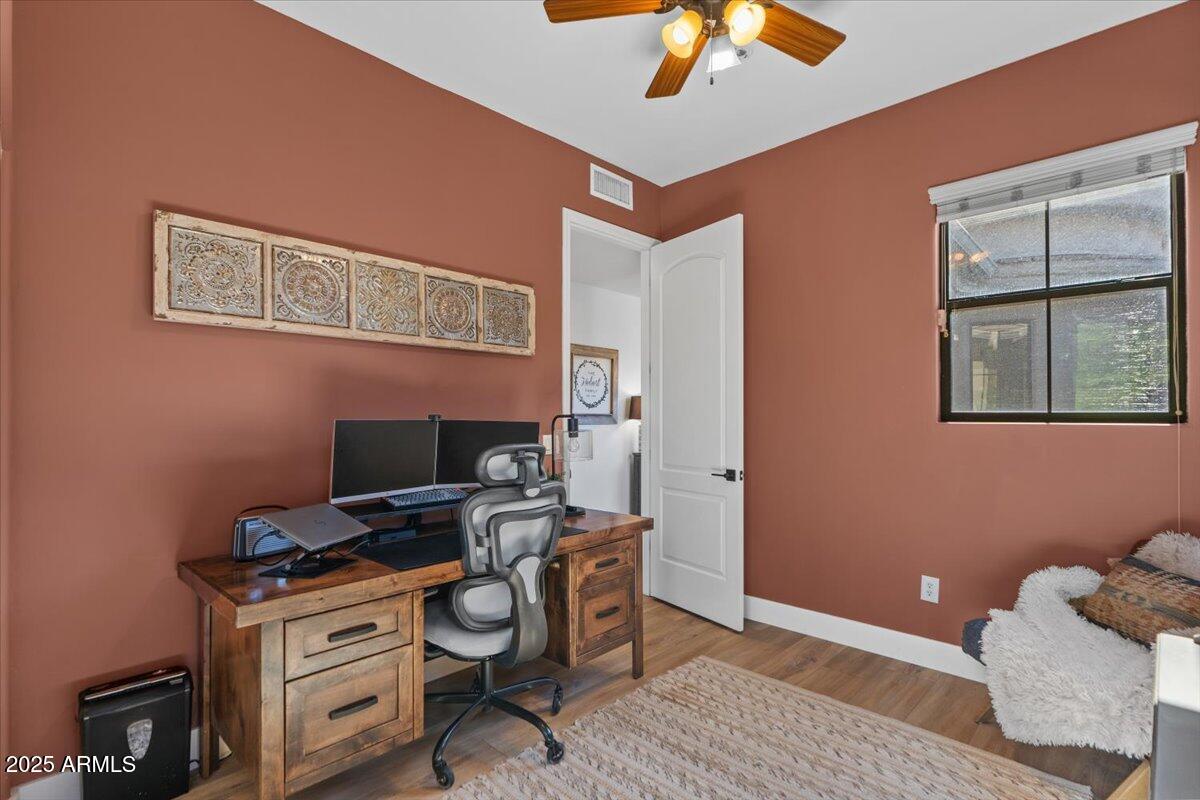 10055 N 142ND Street, 1010