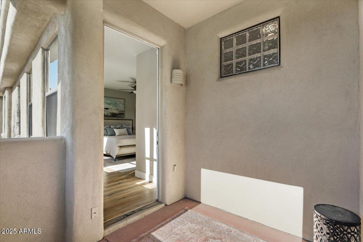 10055 N 142ND Street, 1010