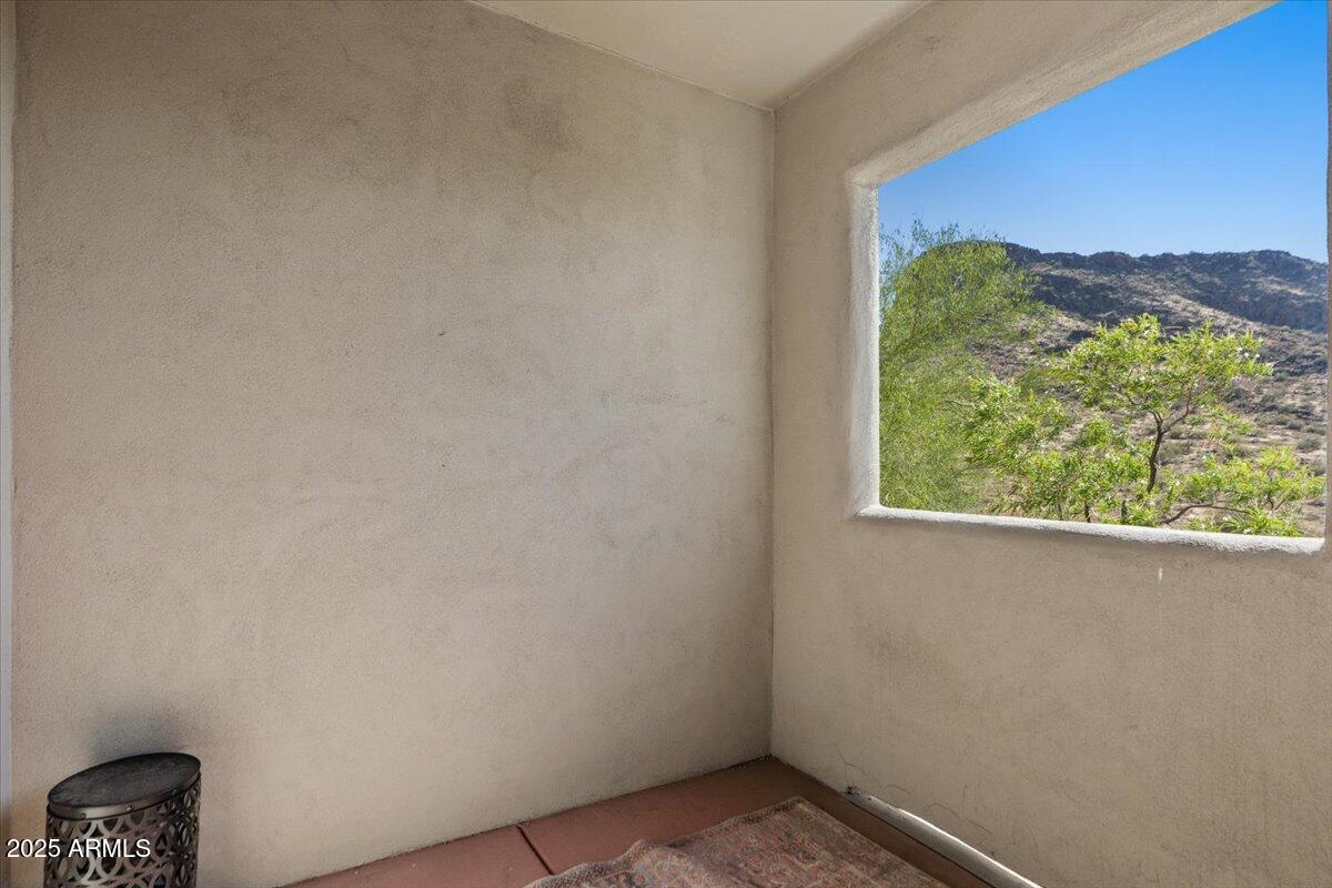 10055 N 142ND Street, 1010