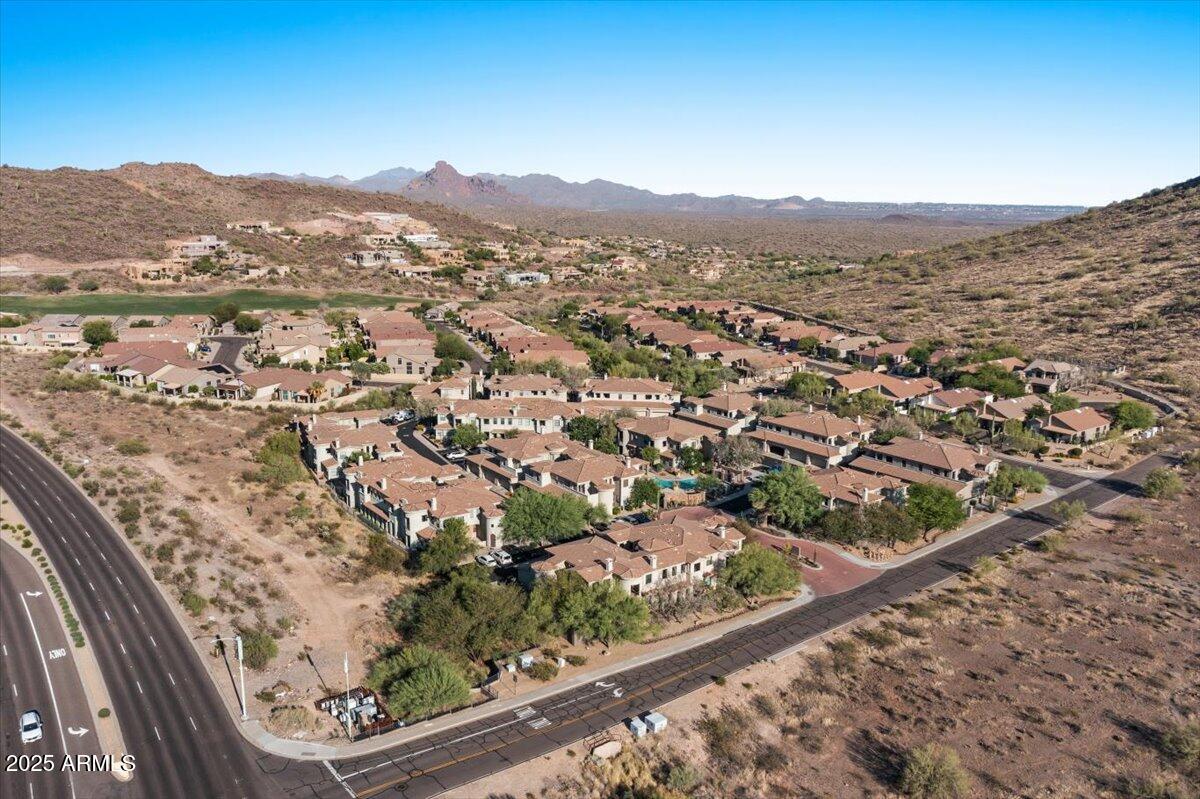 10055 N 142ND Street, 1010