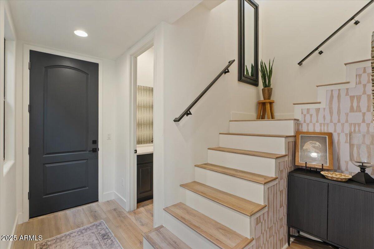 10055 N 142ND Street, 1010