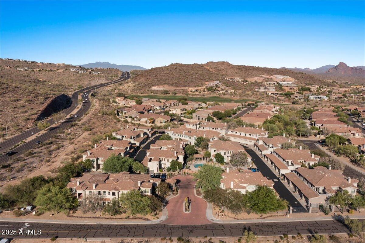 10055 N 142ND Street, 1010