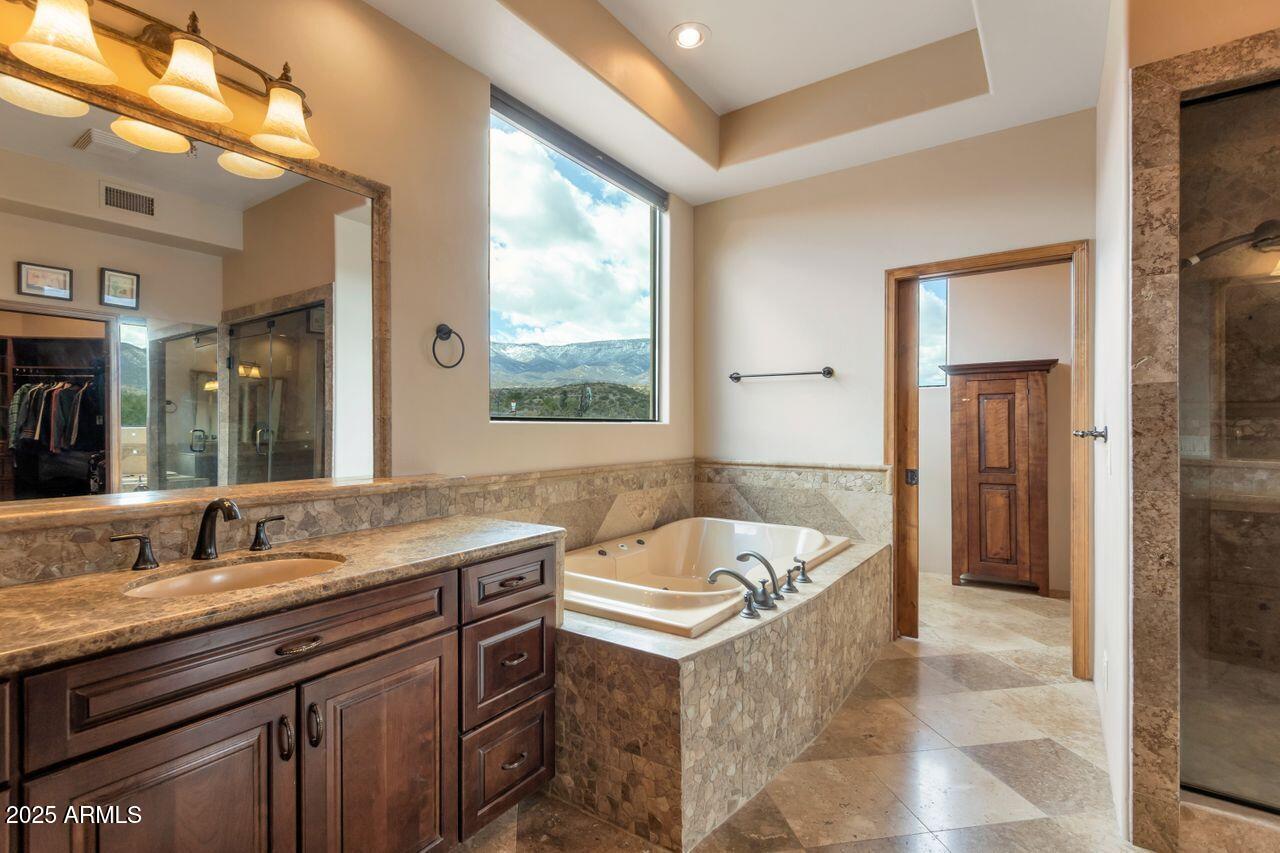 2620 S Painted Mesa Trail