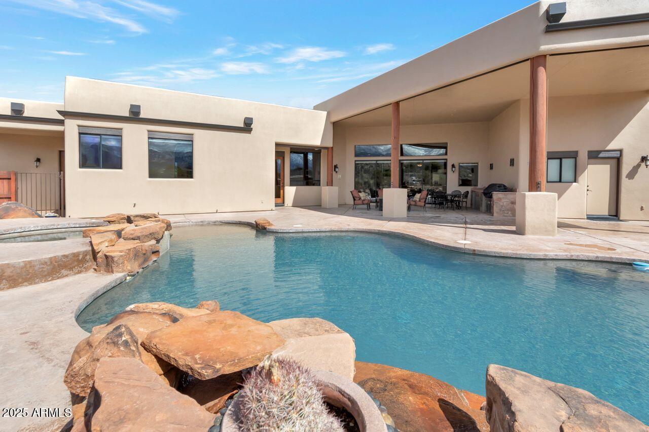 2620 S Painted Mesa Trail