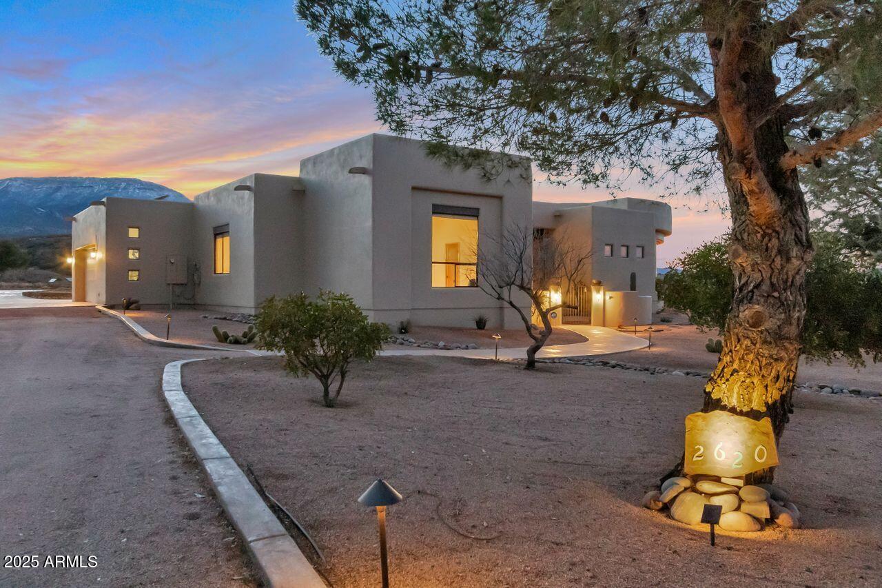 2620 S Painted Mesa Trail