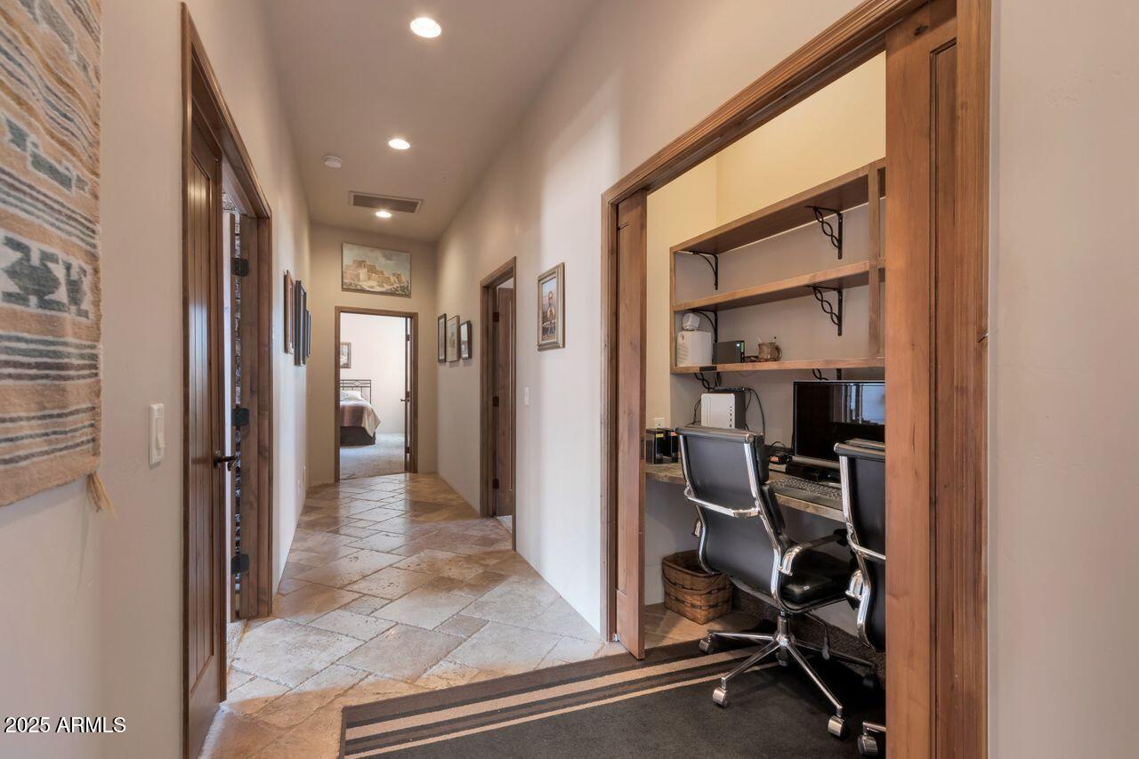 2620 S Painted Mesa Trail