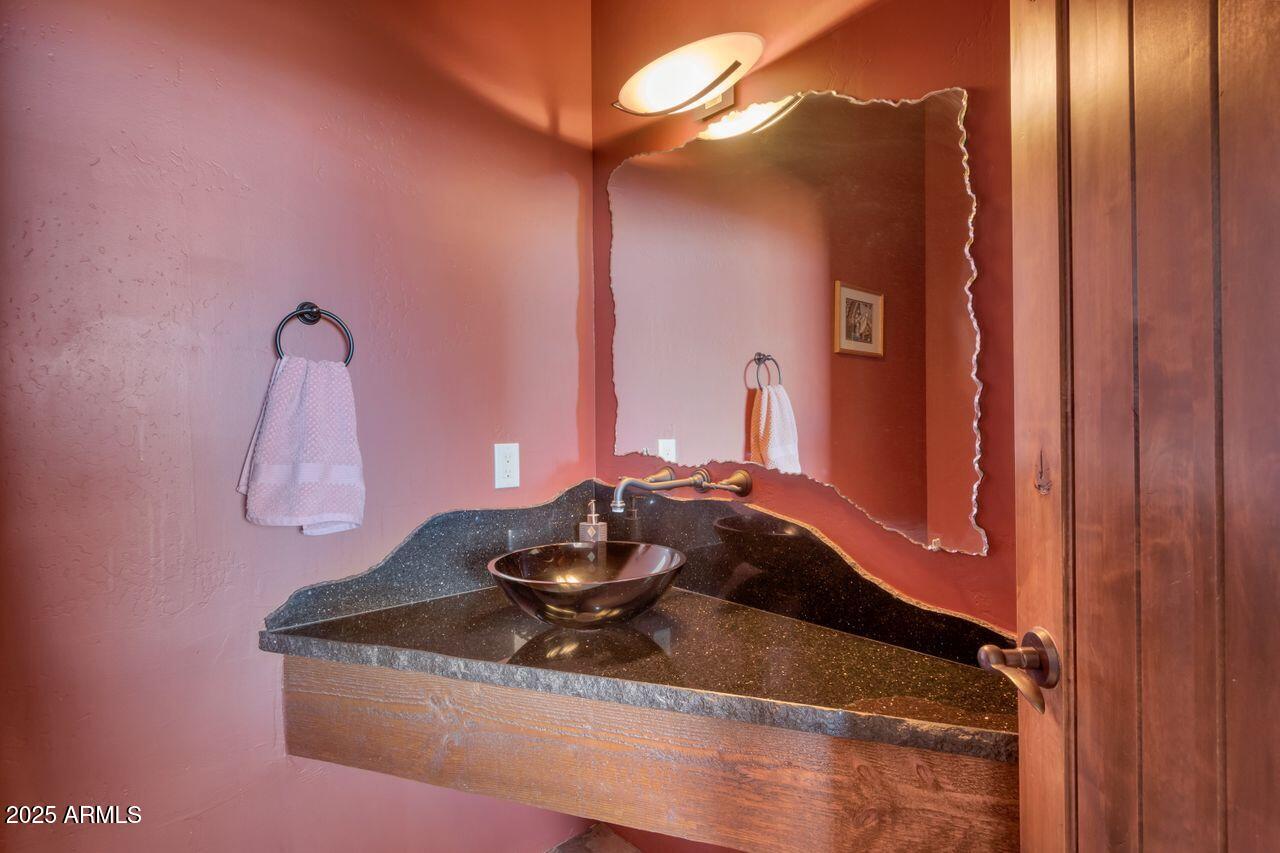 2620 S Painted Mesa Trail