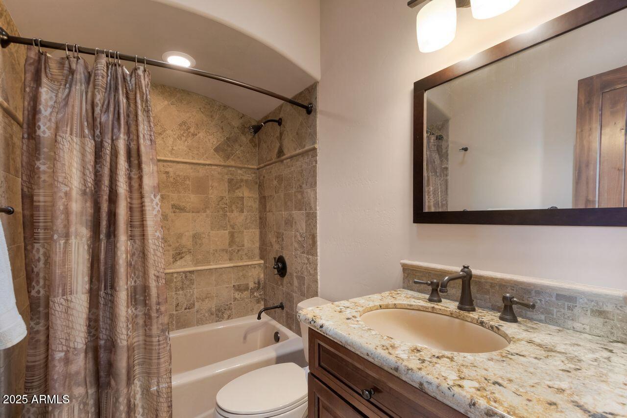 2620 S Painted Mesa Trail