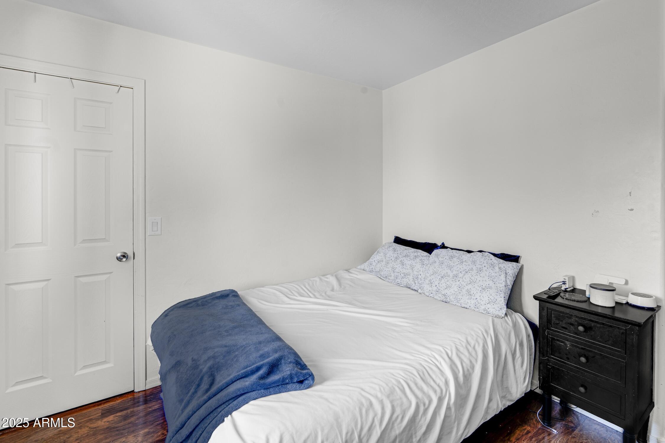 22052 W CASEY Lane
