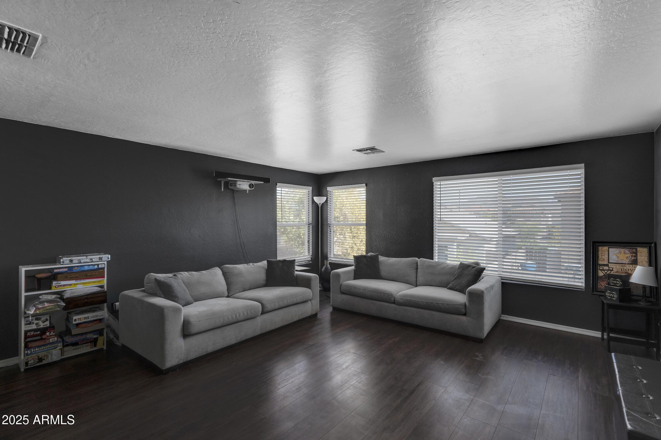22052 W CASEY Lane