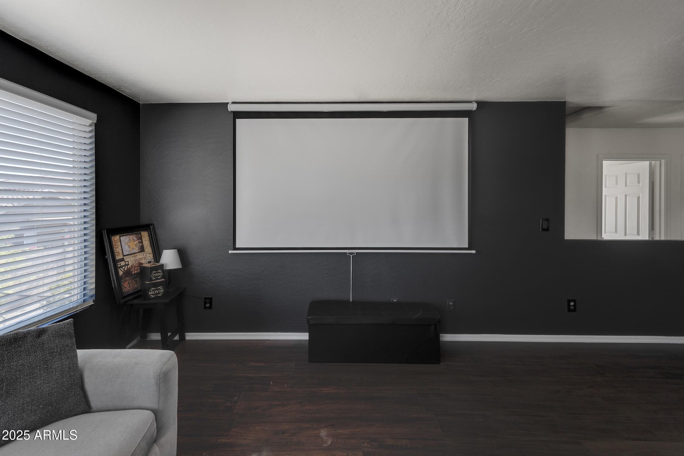 22052 W CASEY Lane
