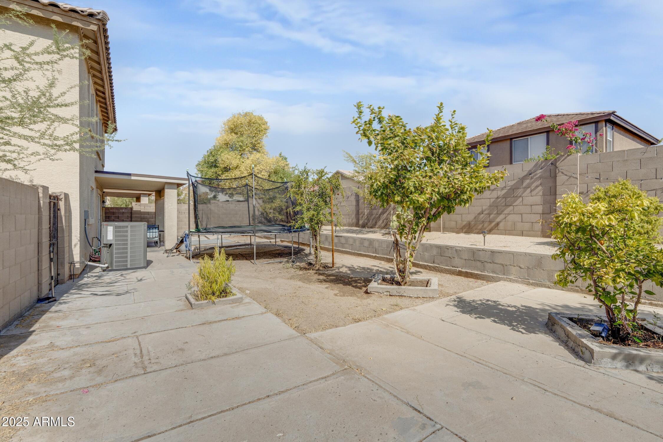 22052 W CASEY Lane