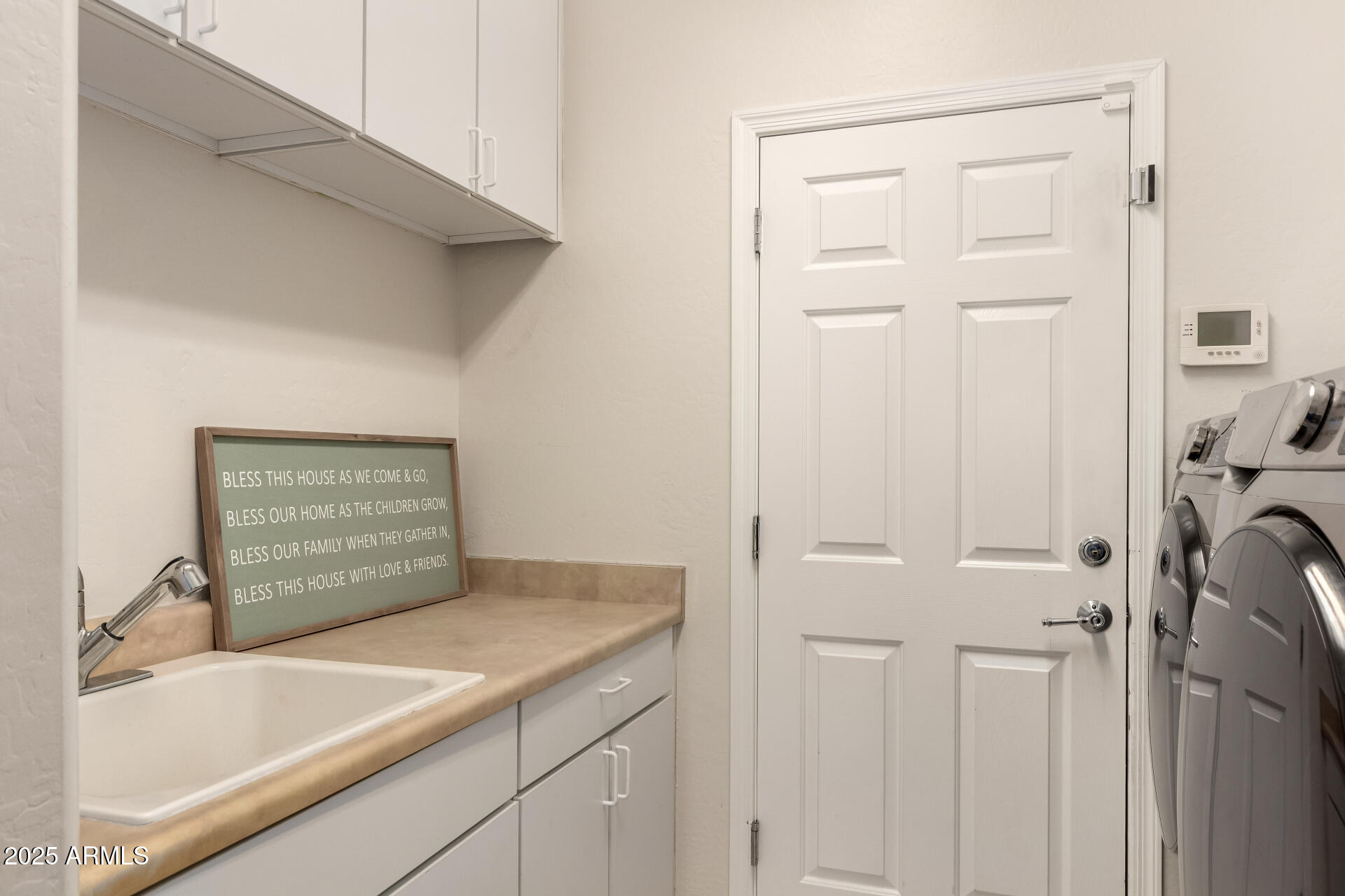3211 N SPYGLASS Court, Florence