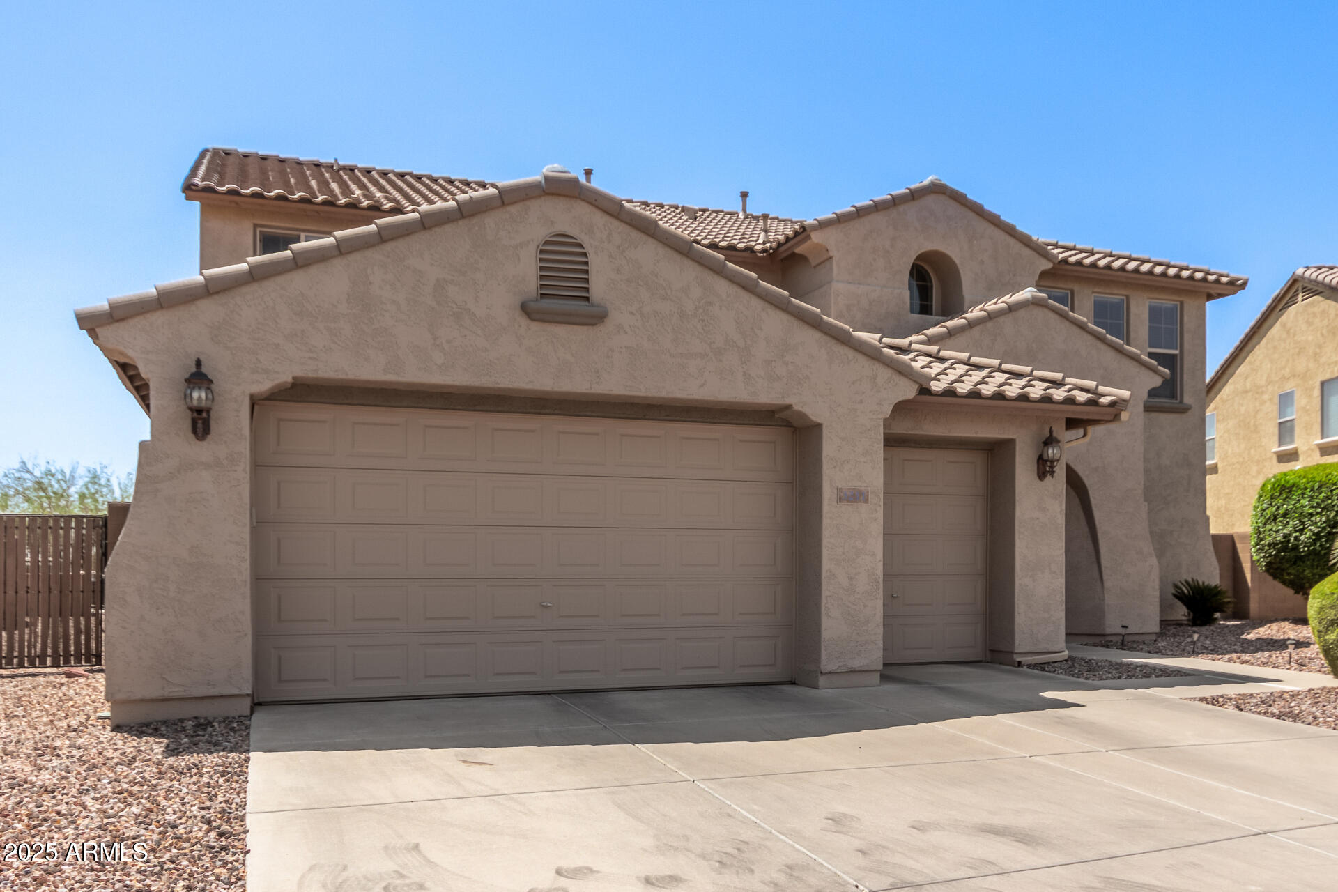 3211 N SPYGLASS Court, Florence