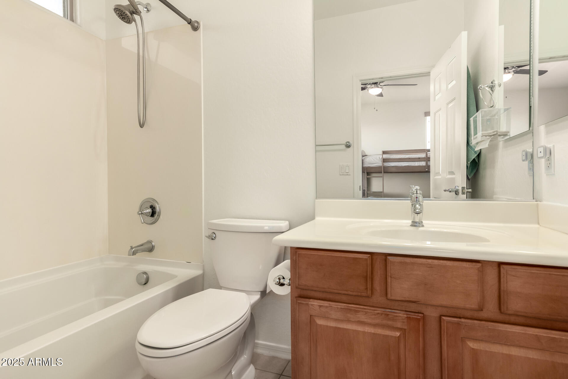 3211 N SPYGLASS Court, Florence