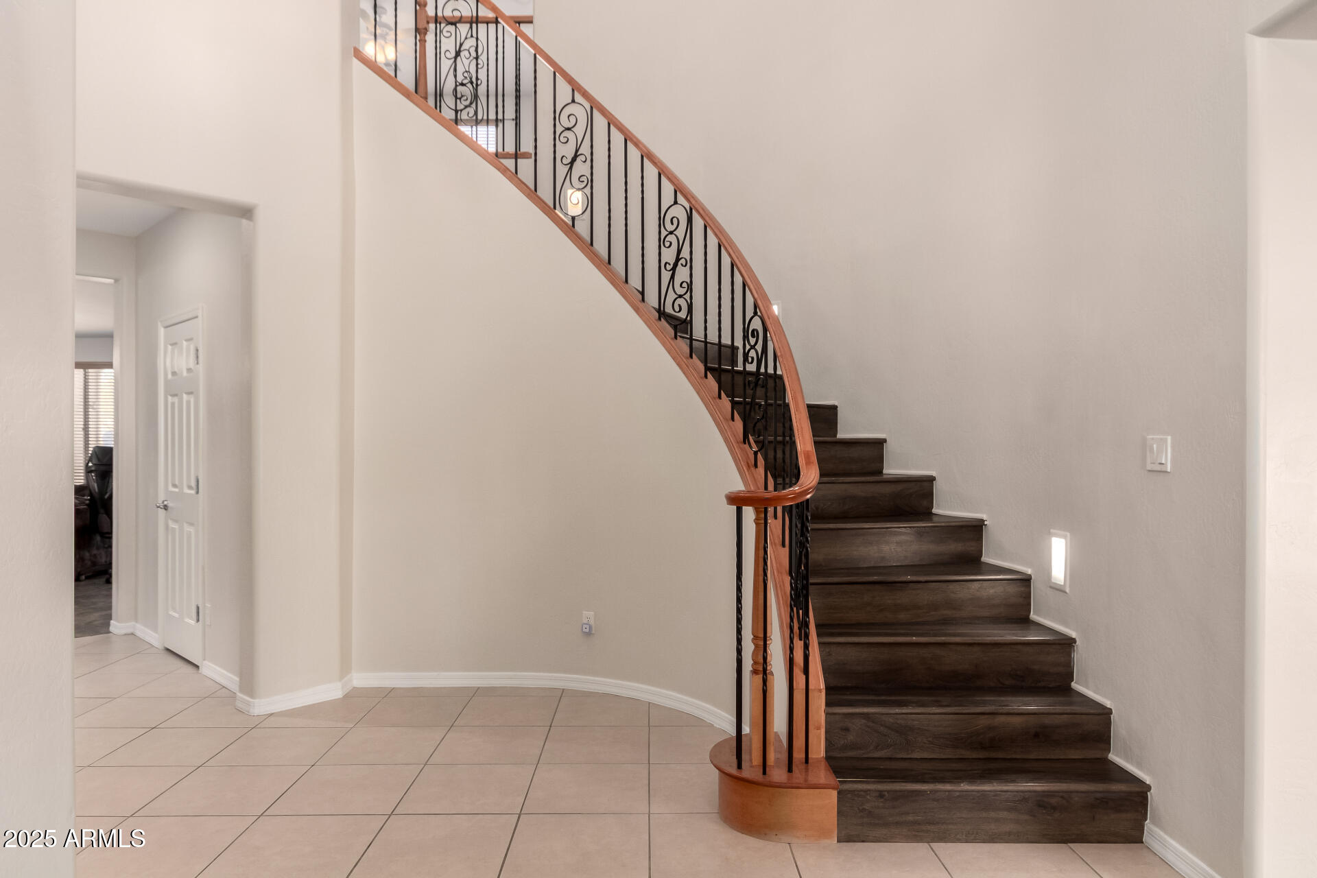 3211 N SPYGLASS Court, Florence