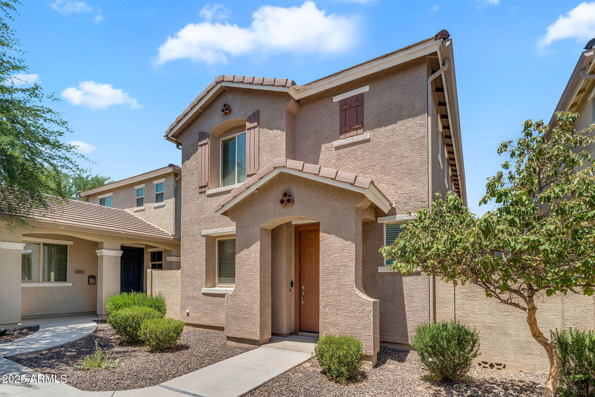 2366 N 73RD Lane