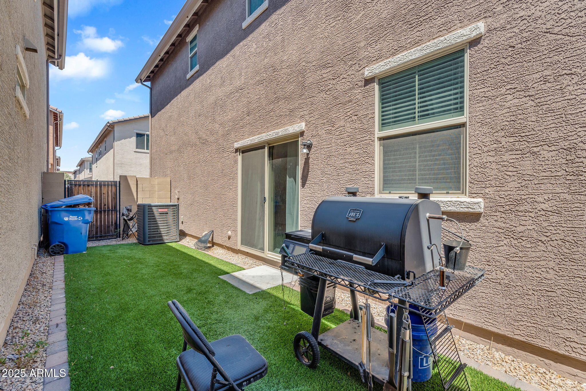 2366 N 73RD Lane
