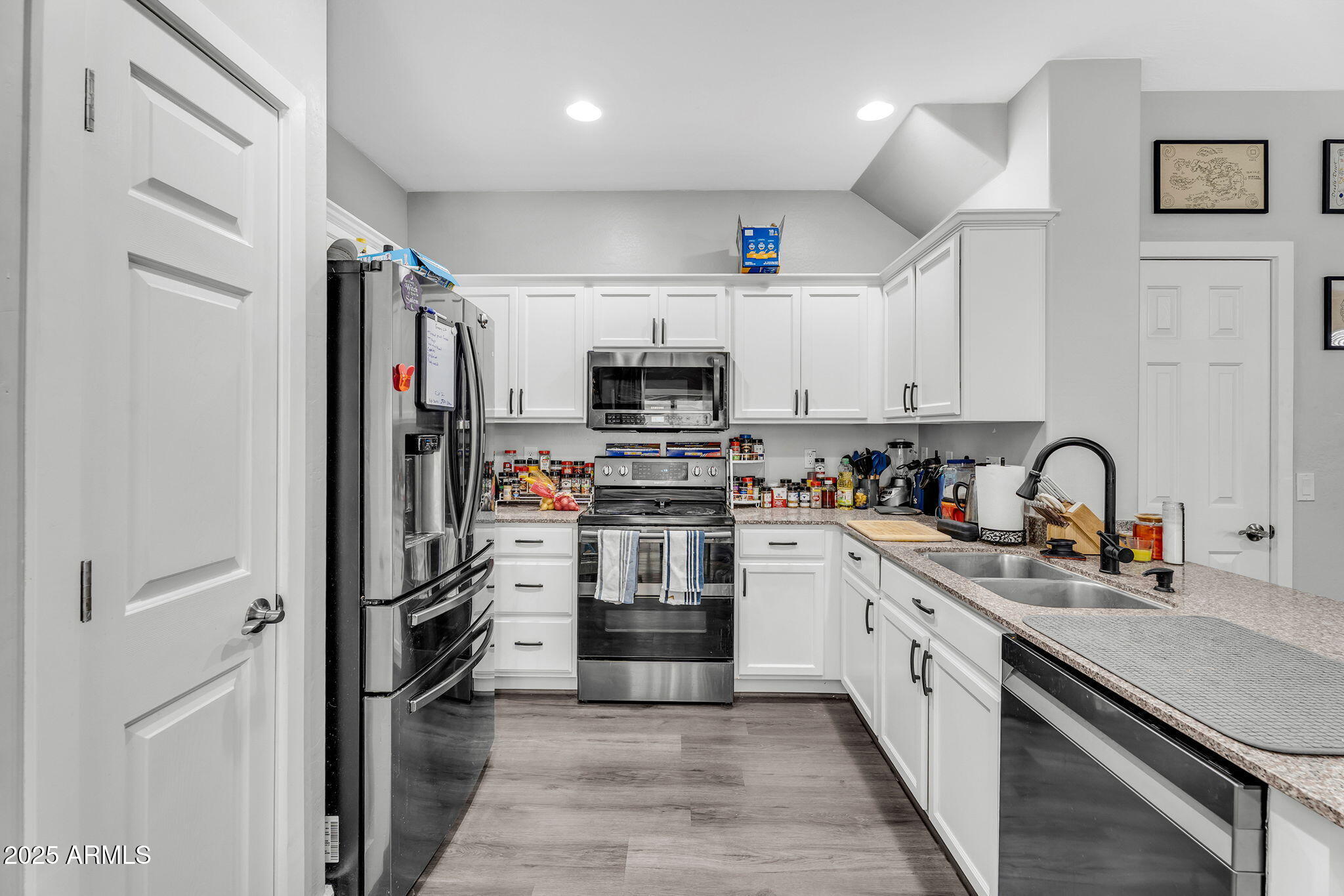 2366 N 73RD Lane