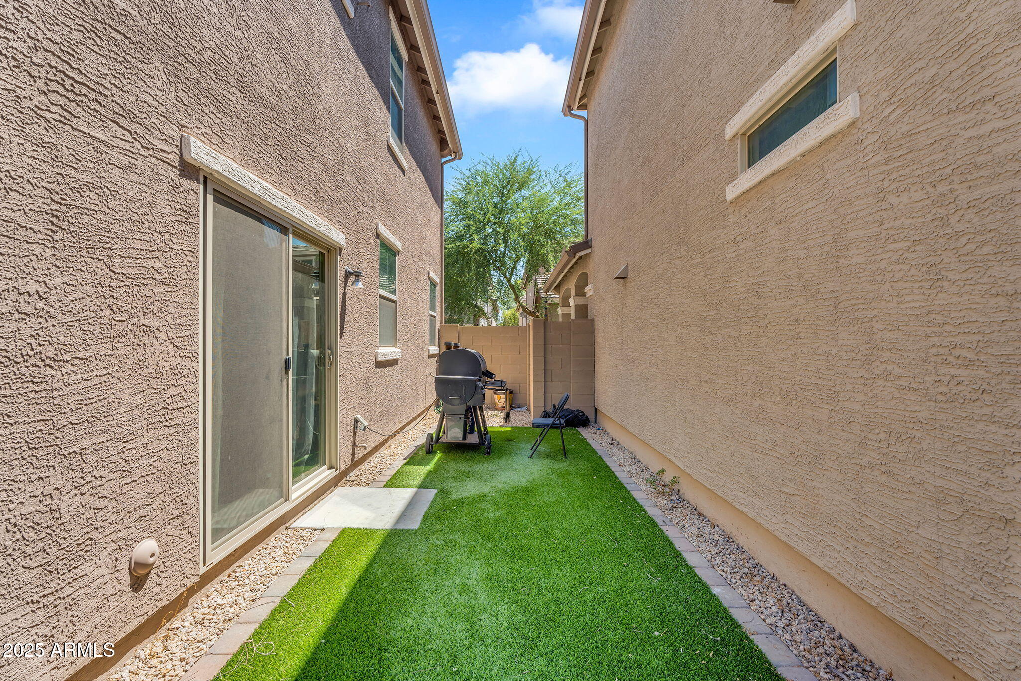 2366 N 73RD Lane