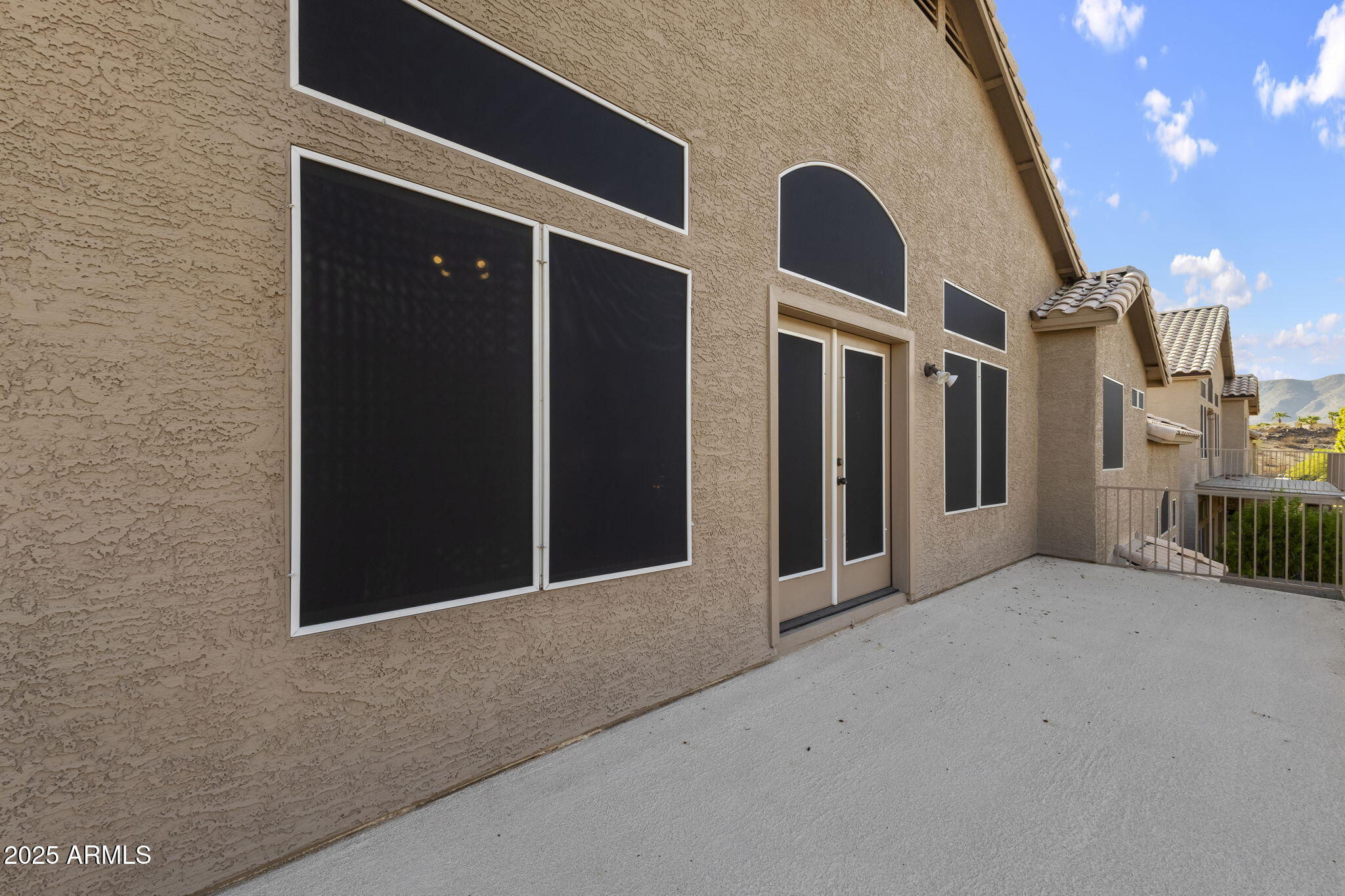 15413 S 31ST Place