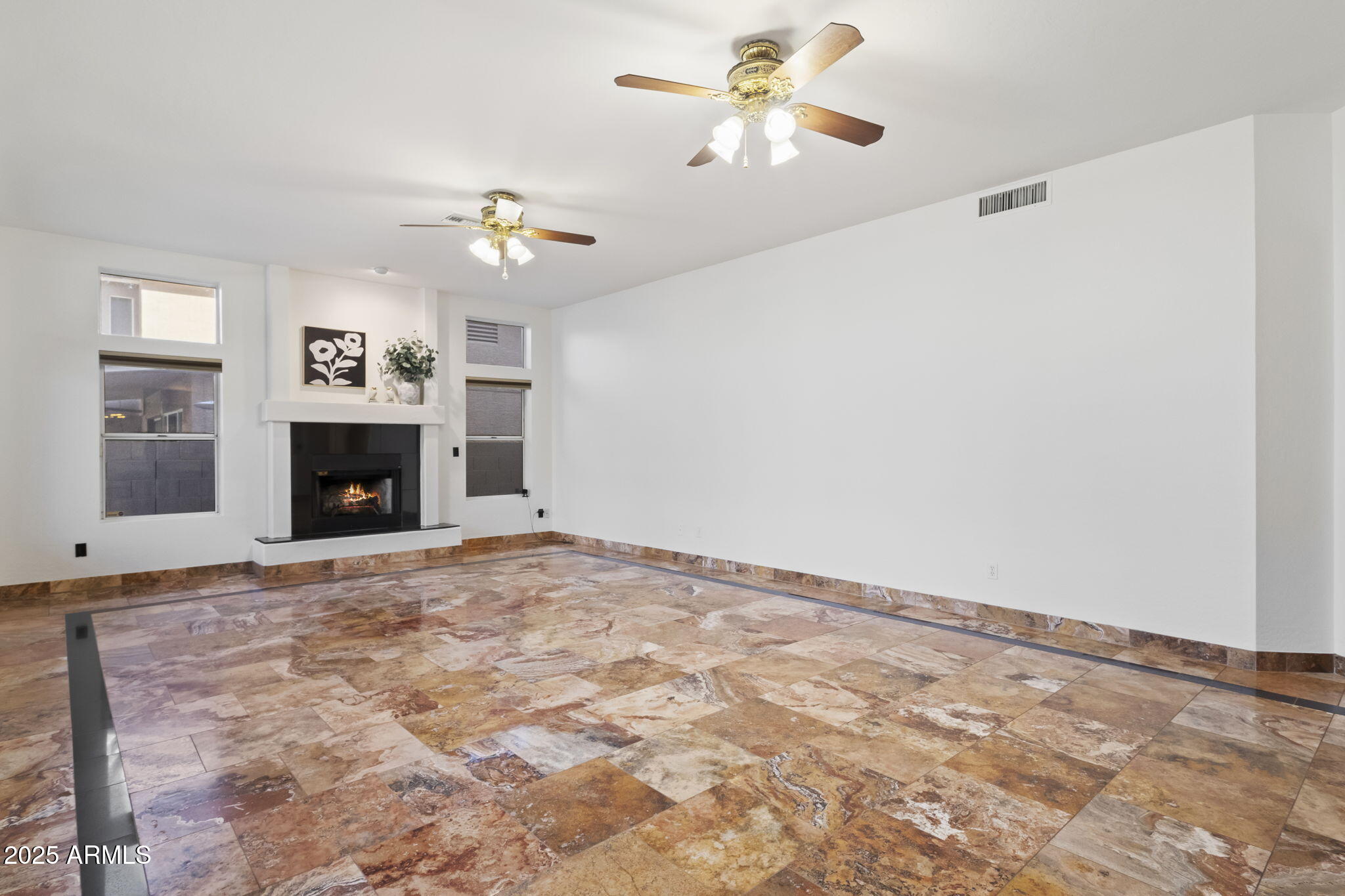 15413 S 31ST Place