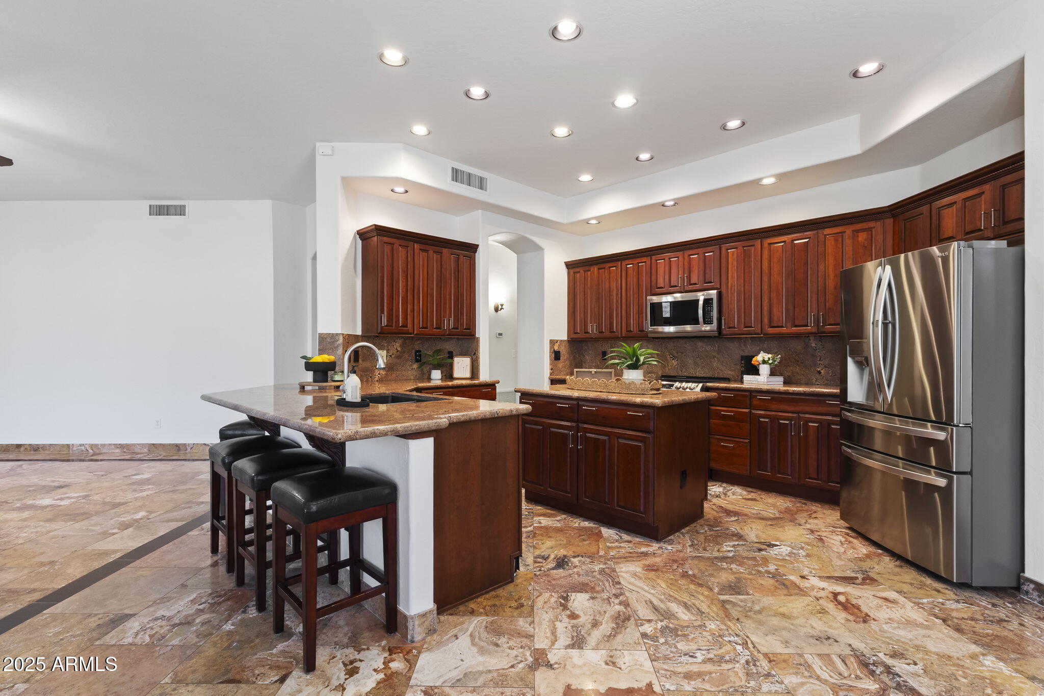 15413 S 31ST Place