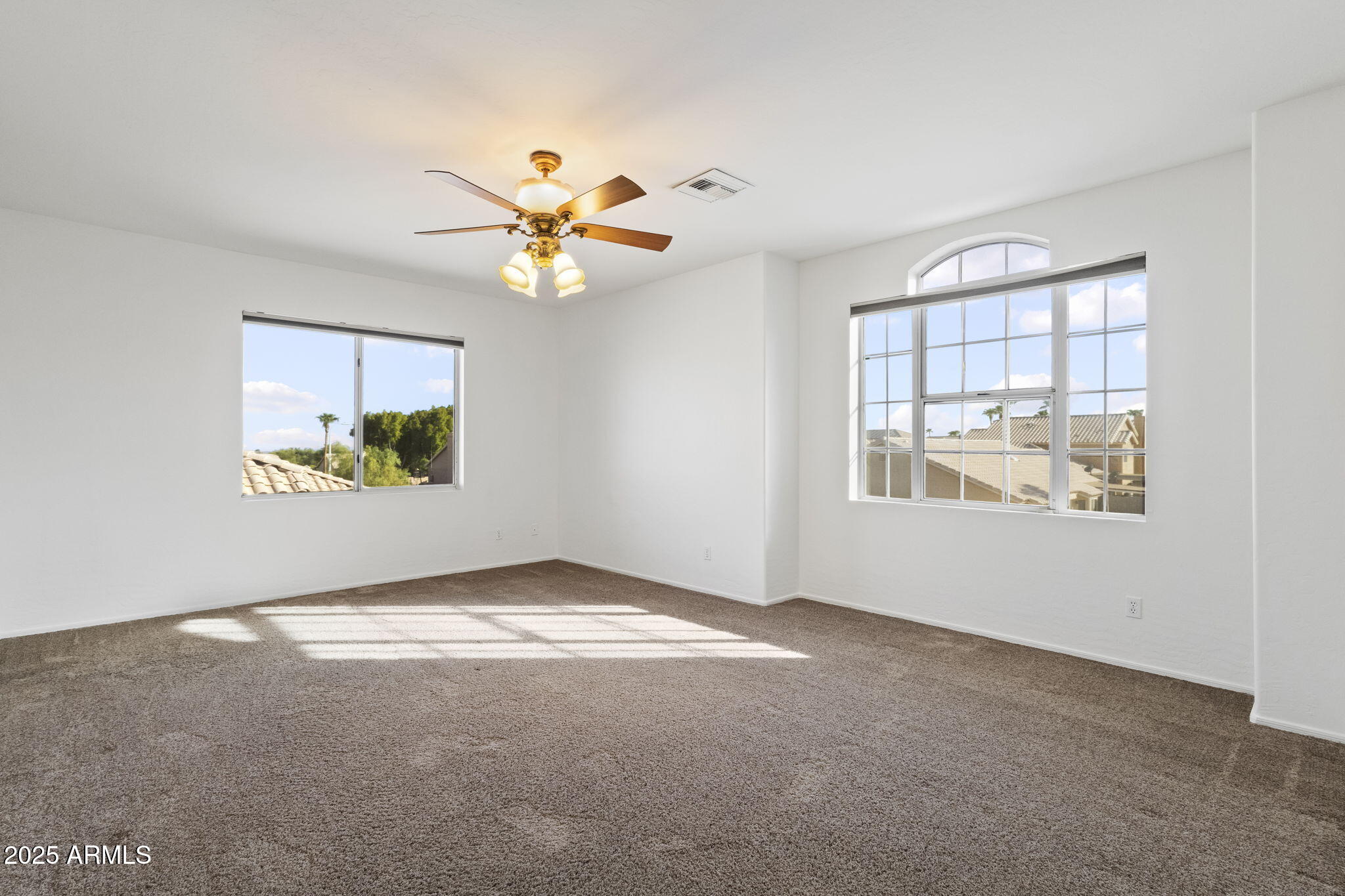 15413 S 31ST Place