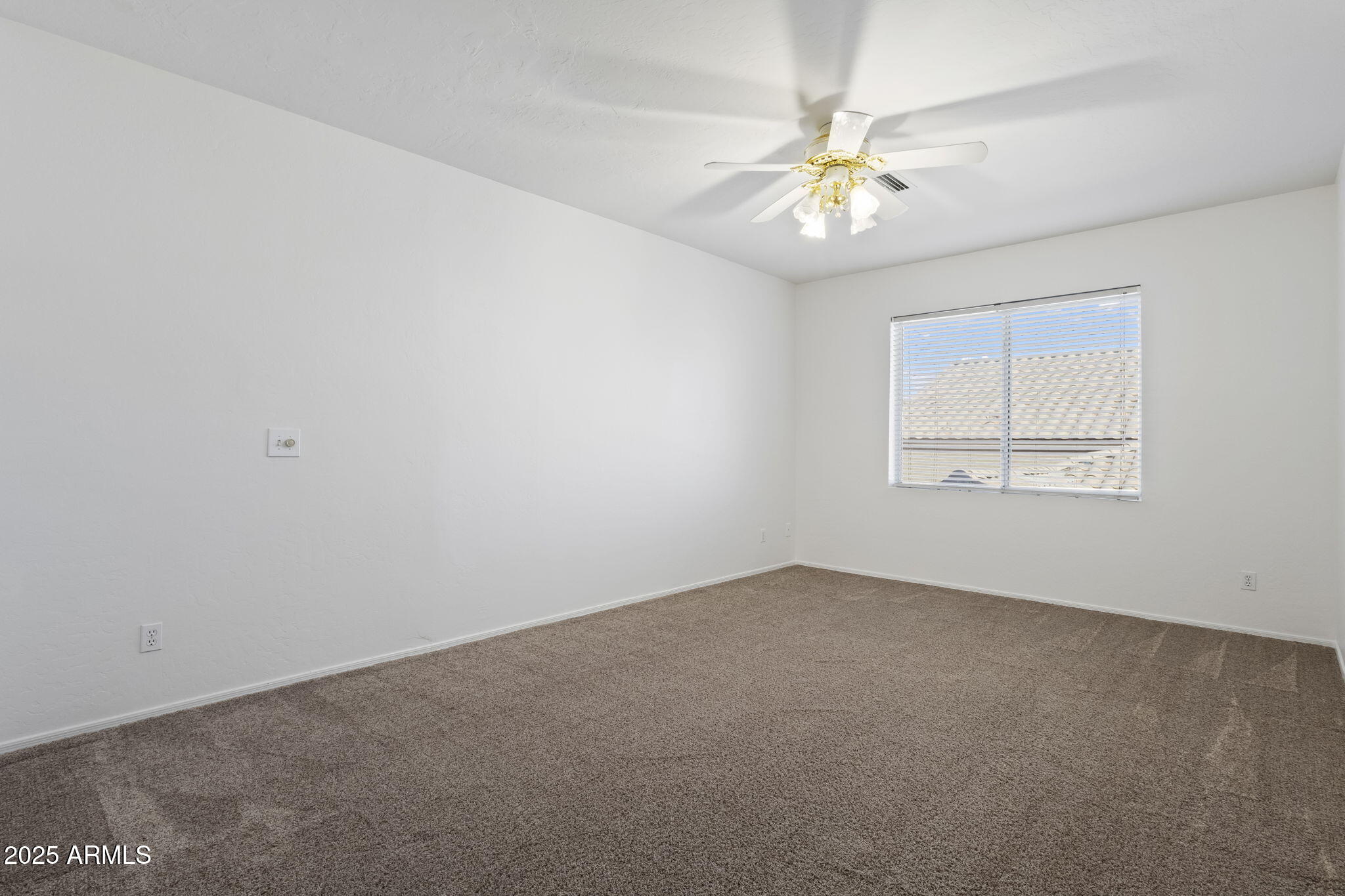15413 S 31ST Place