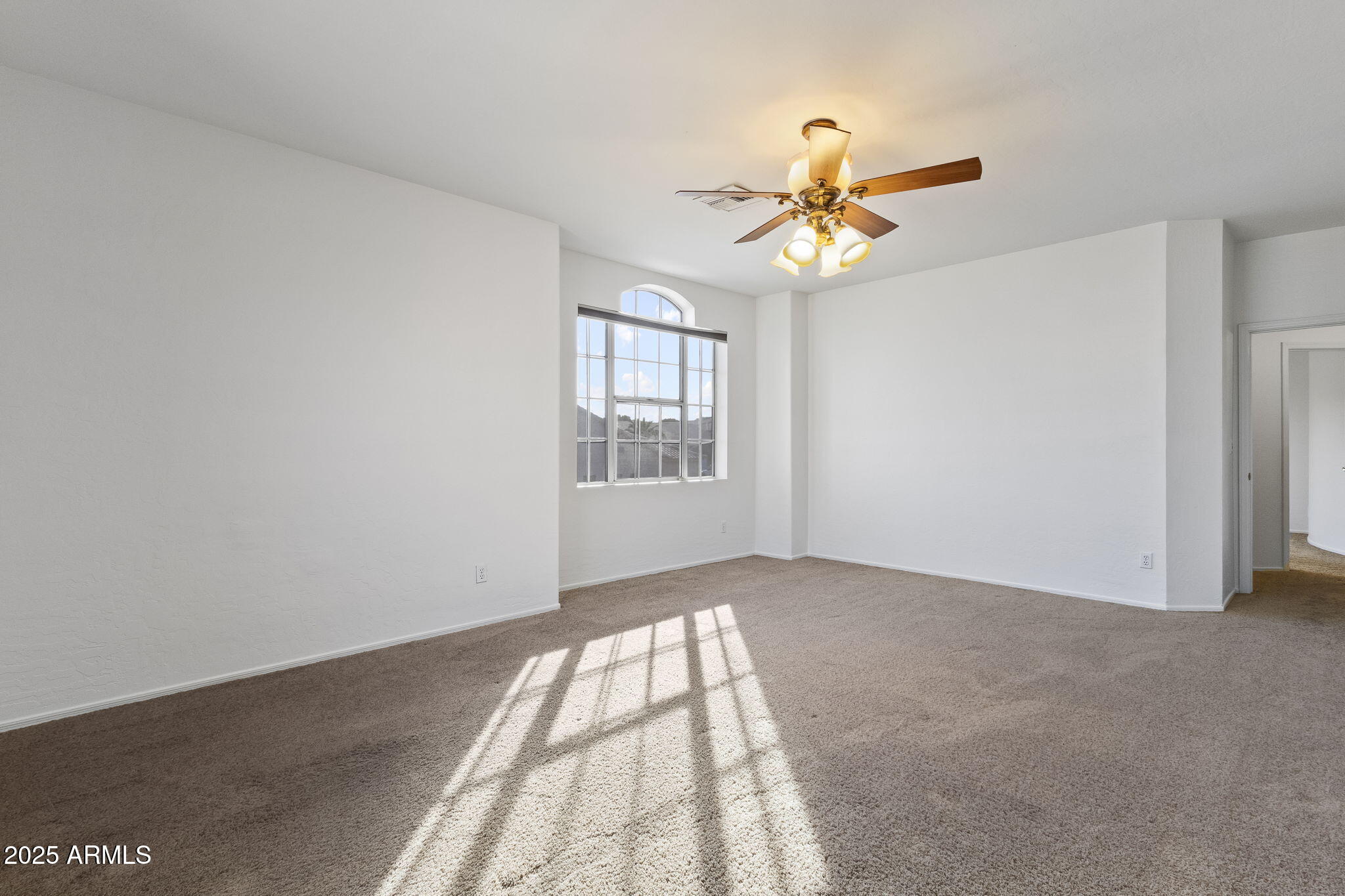 15413 S 31ST Place