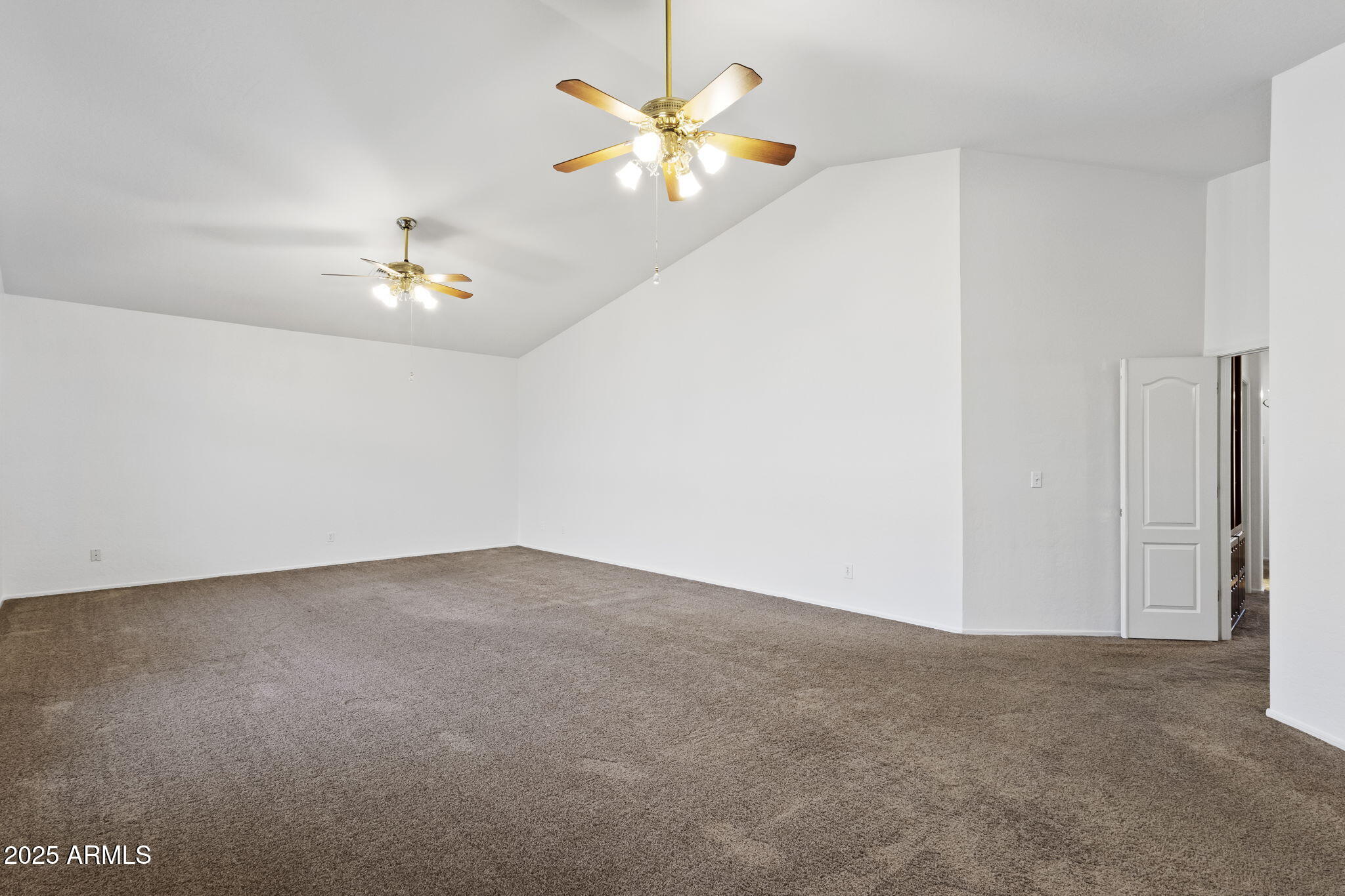 15413 S 31ST Place