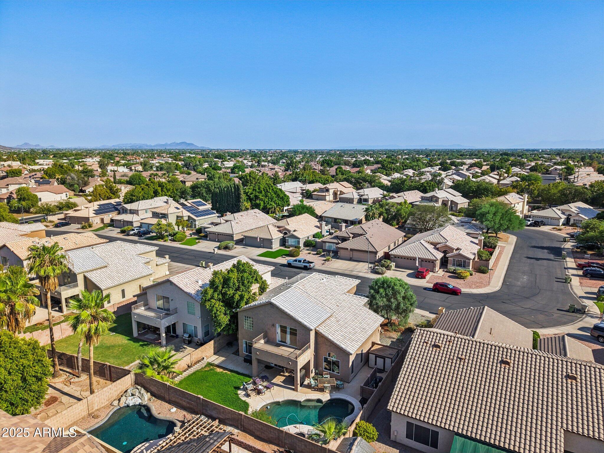 6638 W VIA MONTOYA Drive