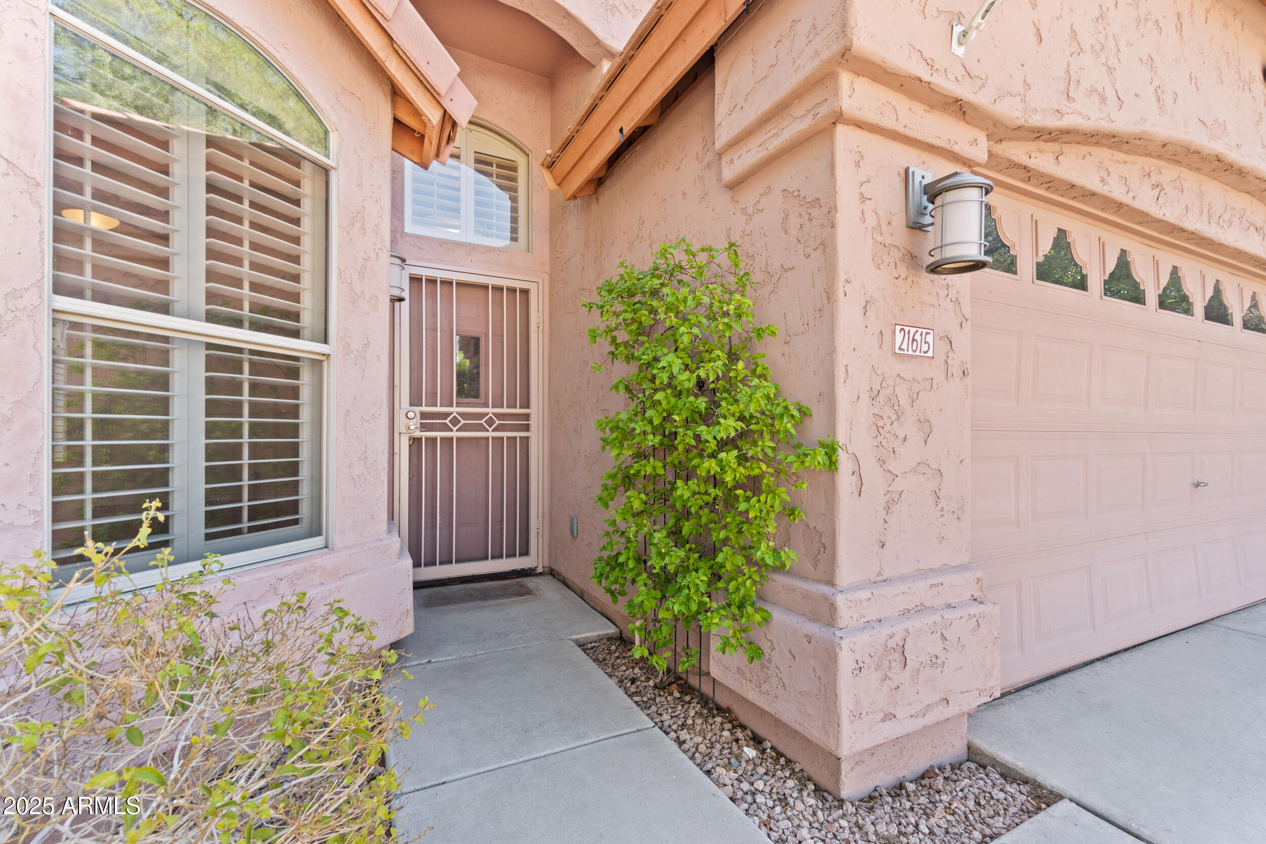 21615 N 45TH Place