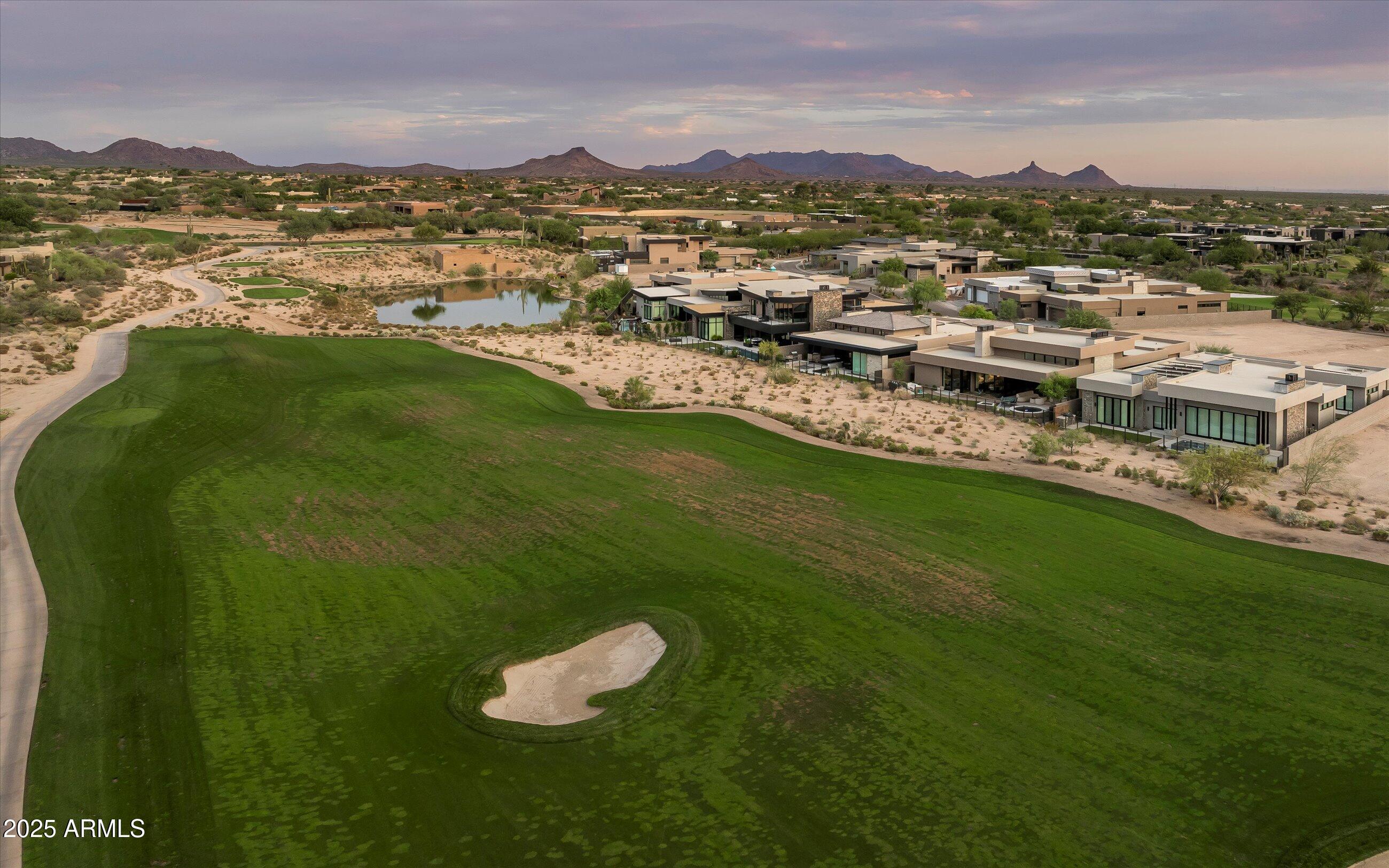 37200 N CAVE CREEK Road, 1009