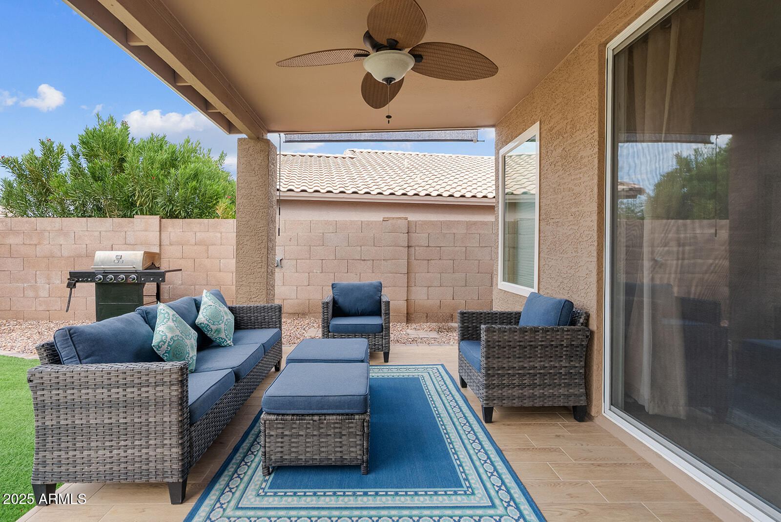 2822 E Muirwood Drive