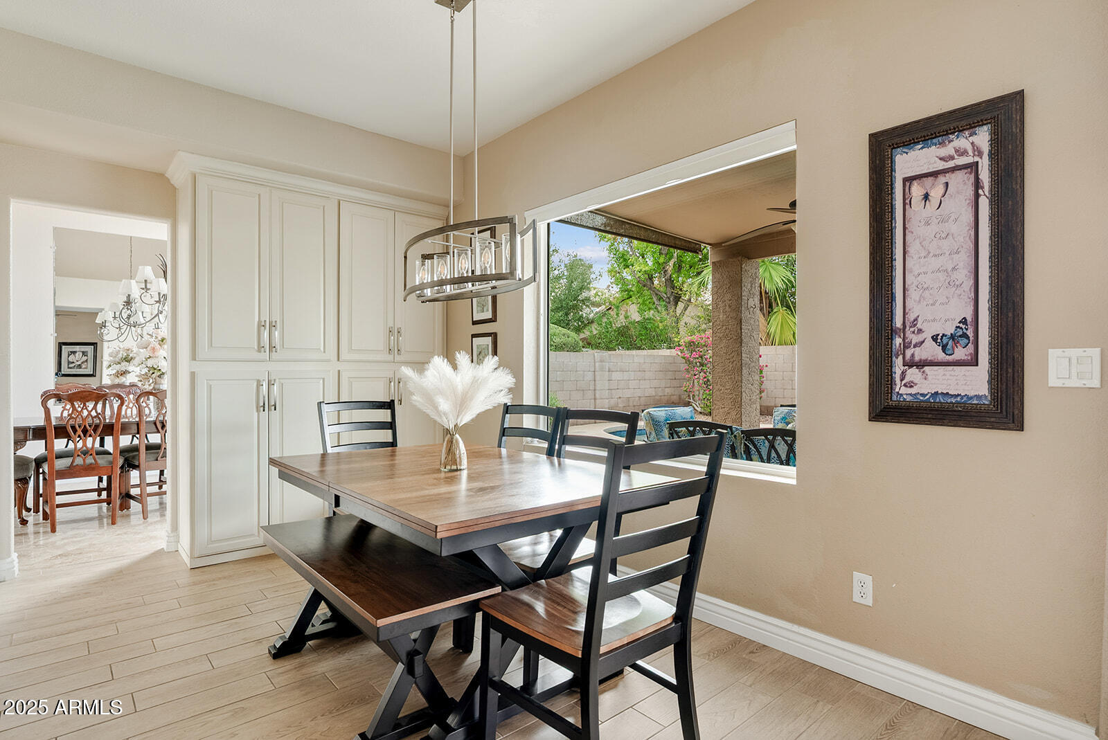 2822 E Muirwood Drive