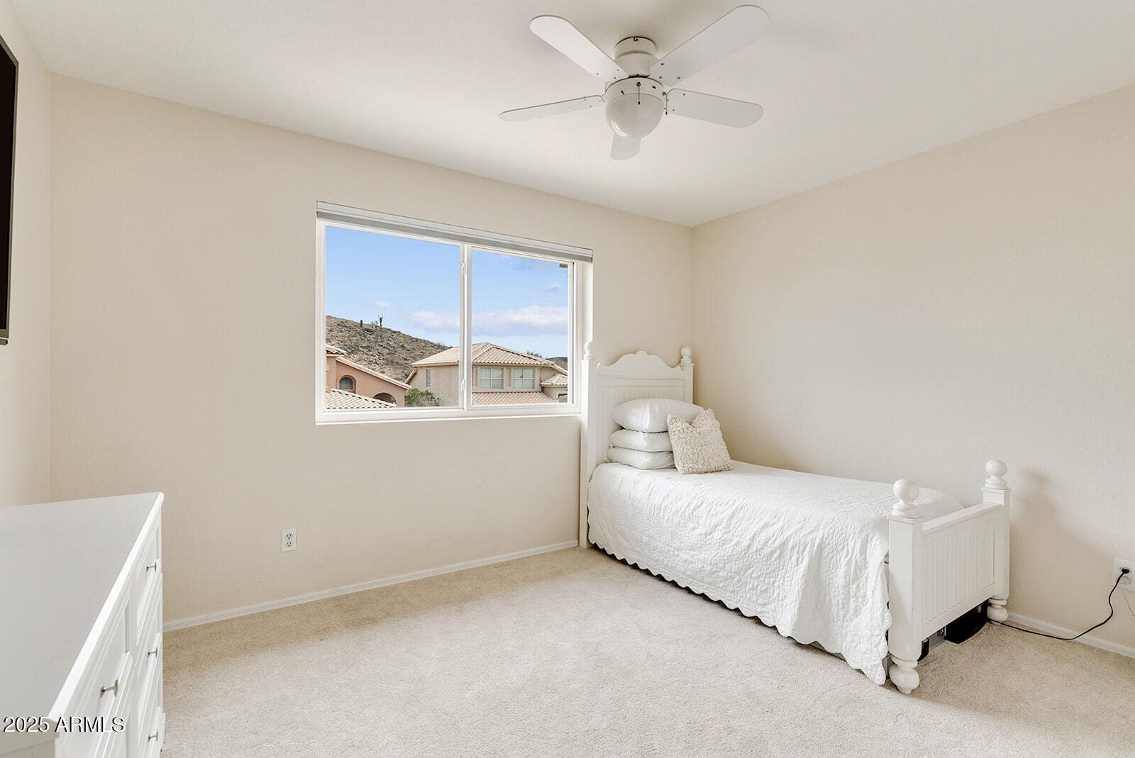 2822 E Muirwood Drive