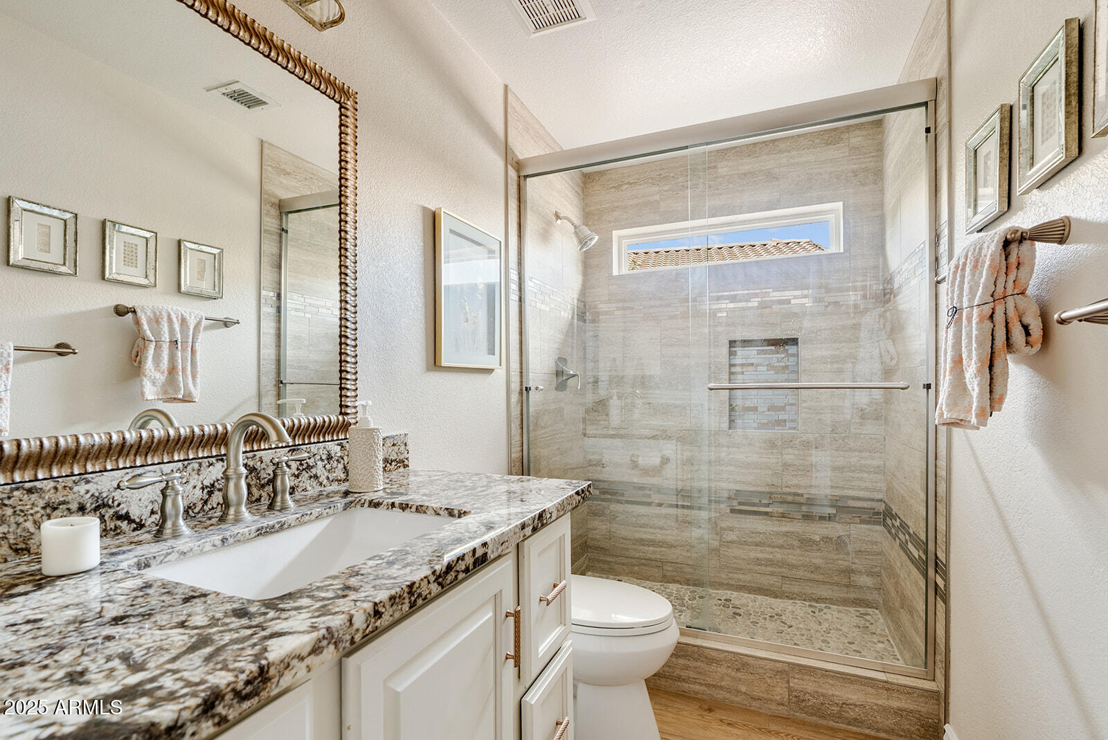 2822 E Muirwood Drive