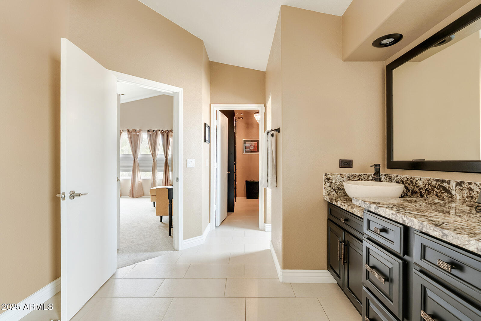 2822 E Muirwood Drive