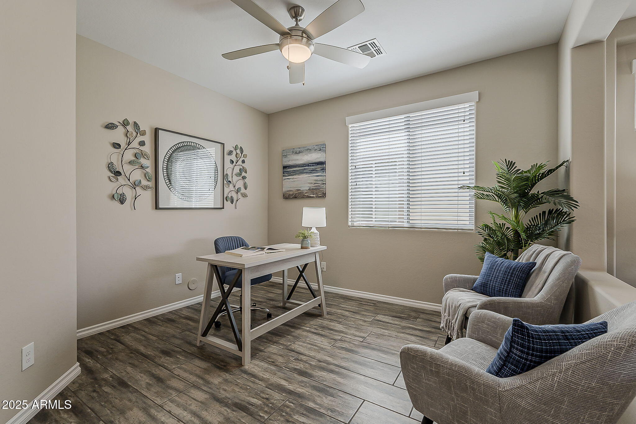 280 E WATERMELON Lane