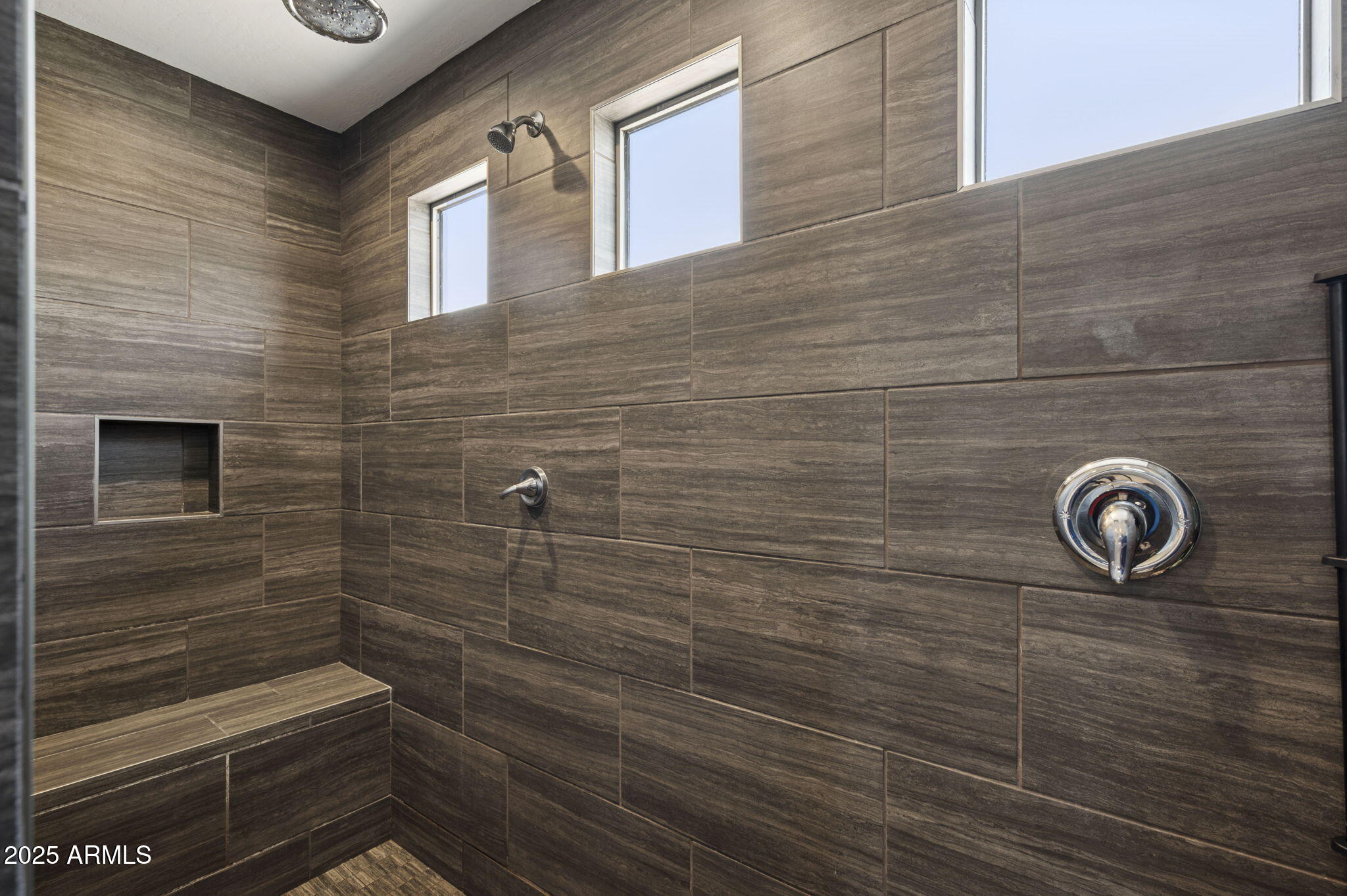 8949 W SAN JUAN Avenue