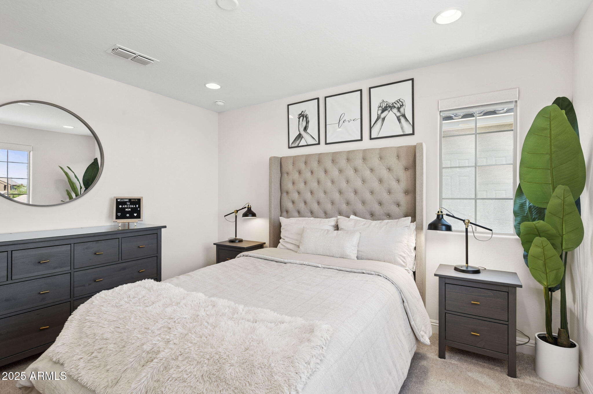 8949 W SAN JUAN Avenue