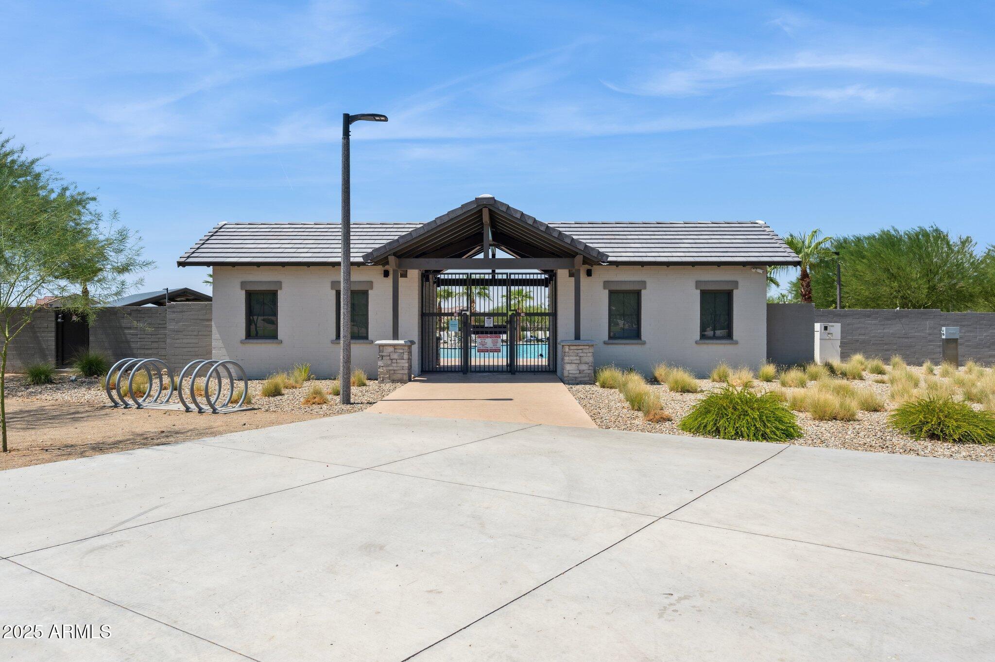 8949 W SAN JUAN Avenue