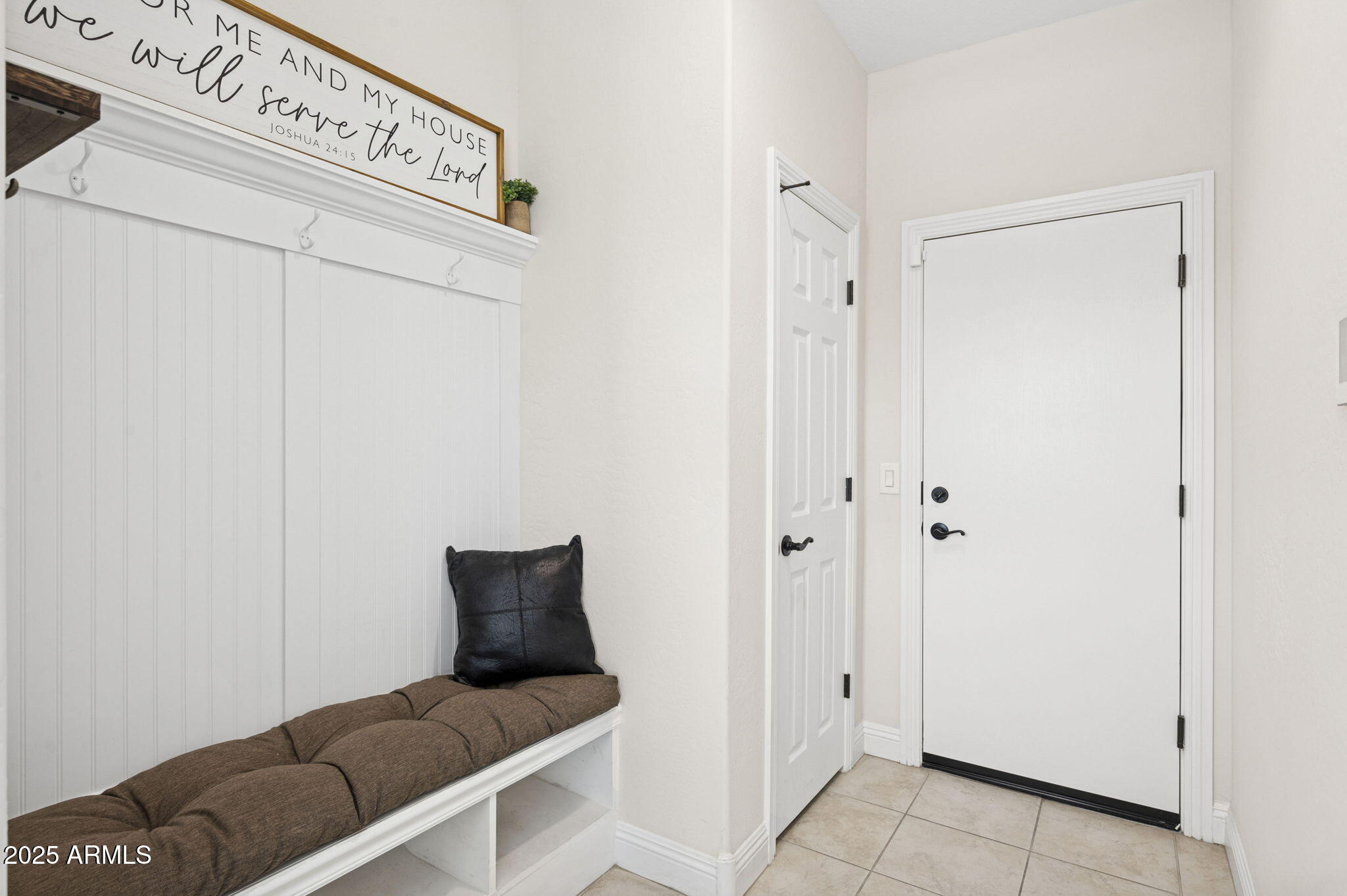 8949 W SAN JUAN Avenue