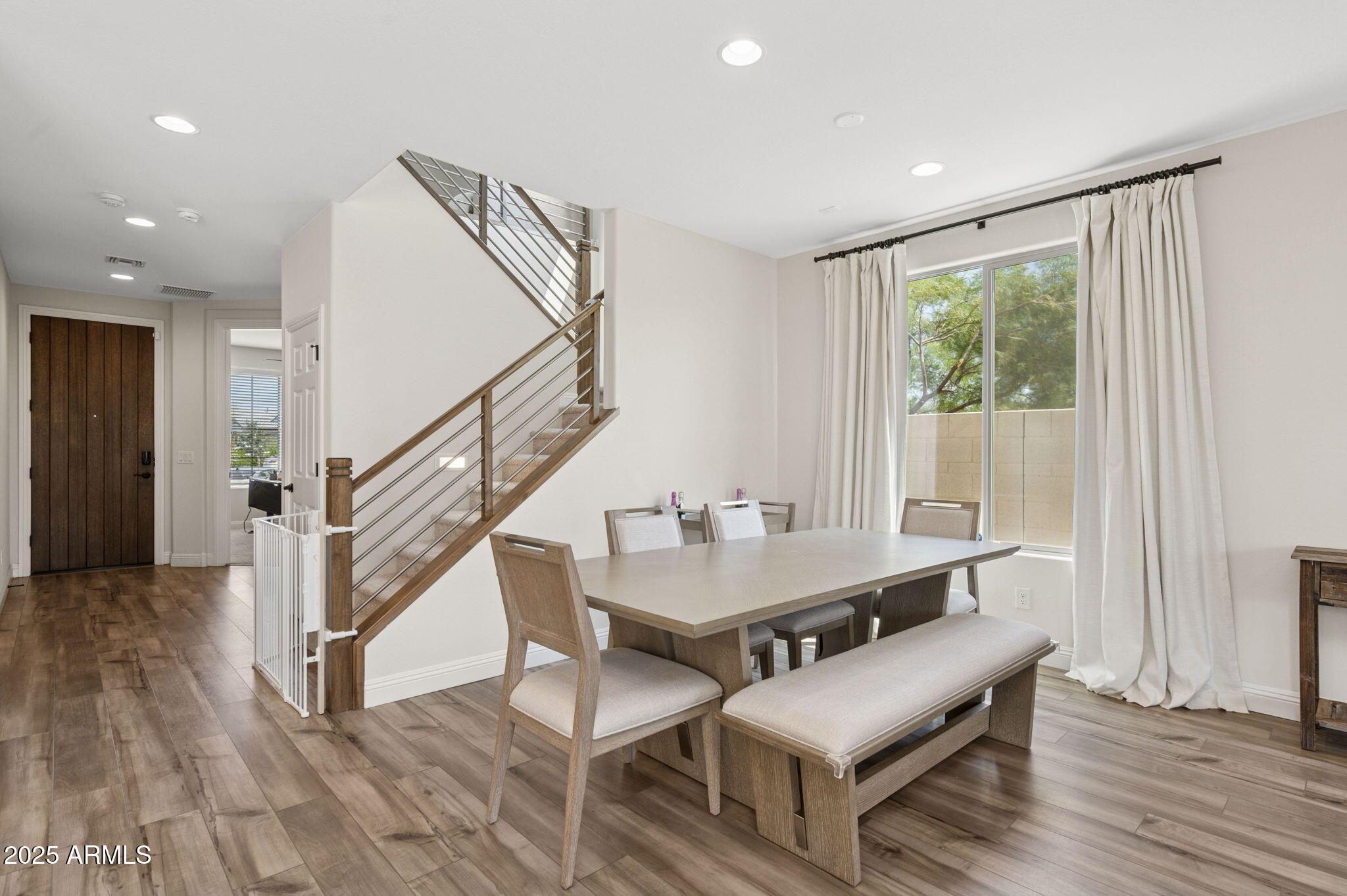 8949 W SAN JUAN Avenue