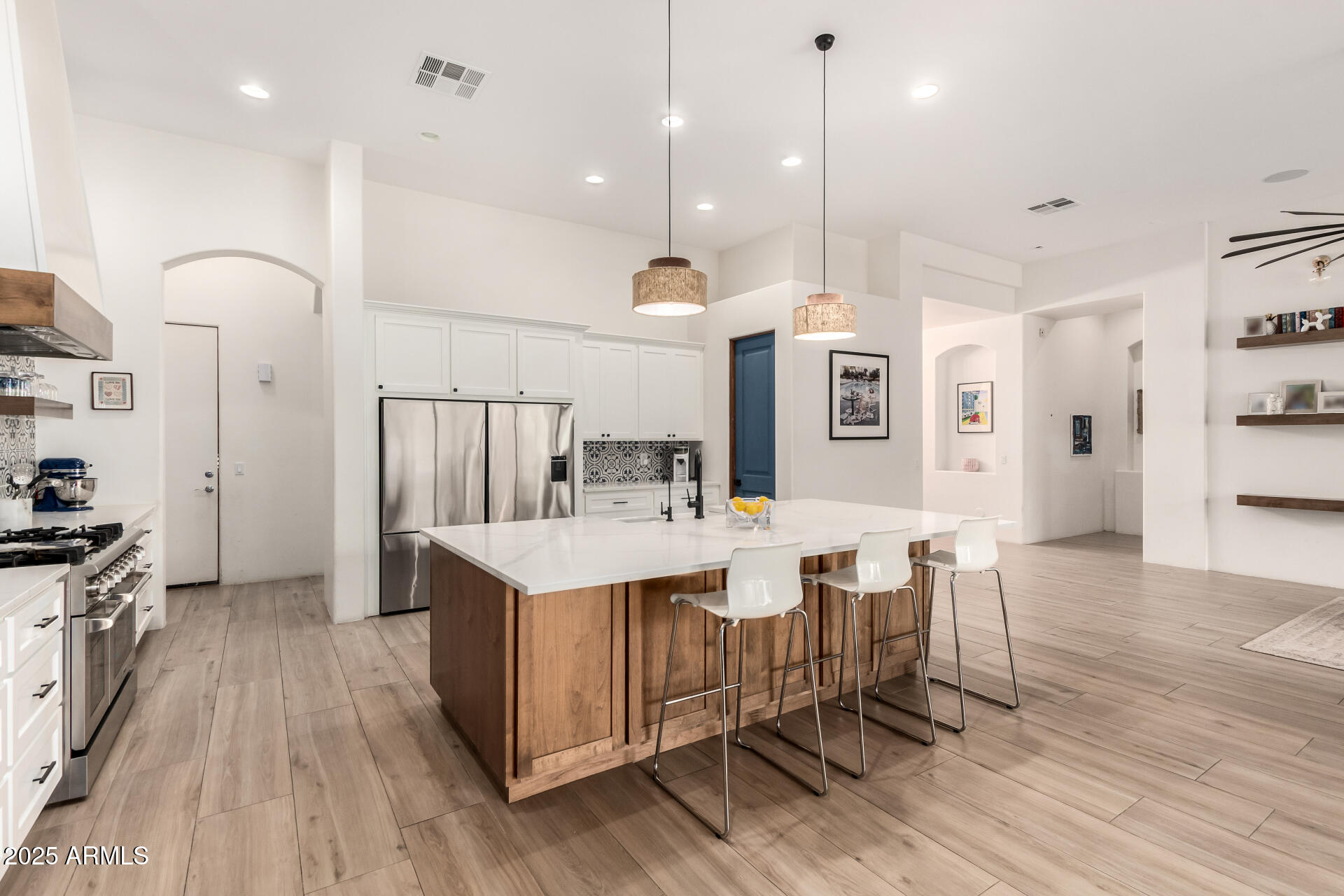 1611 W PEARCE Road